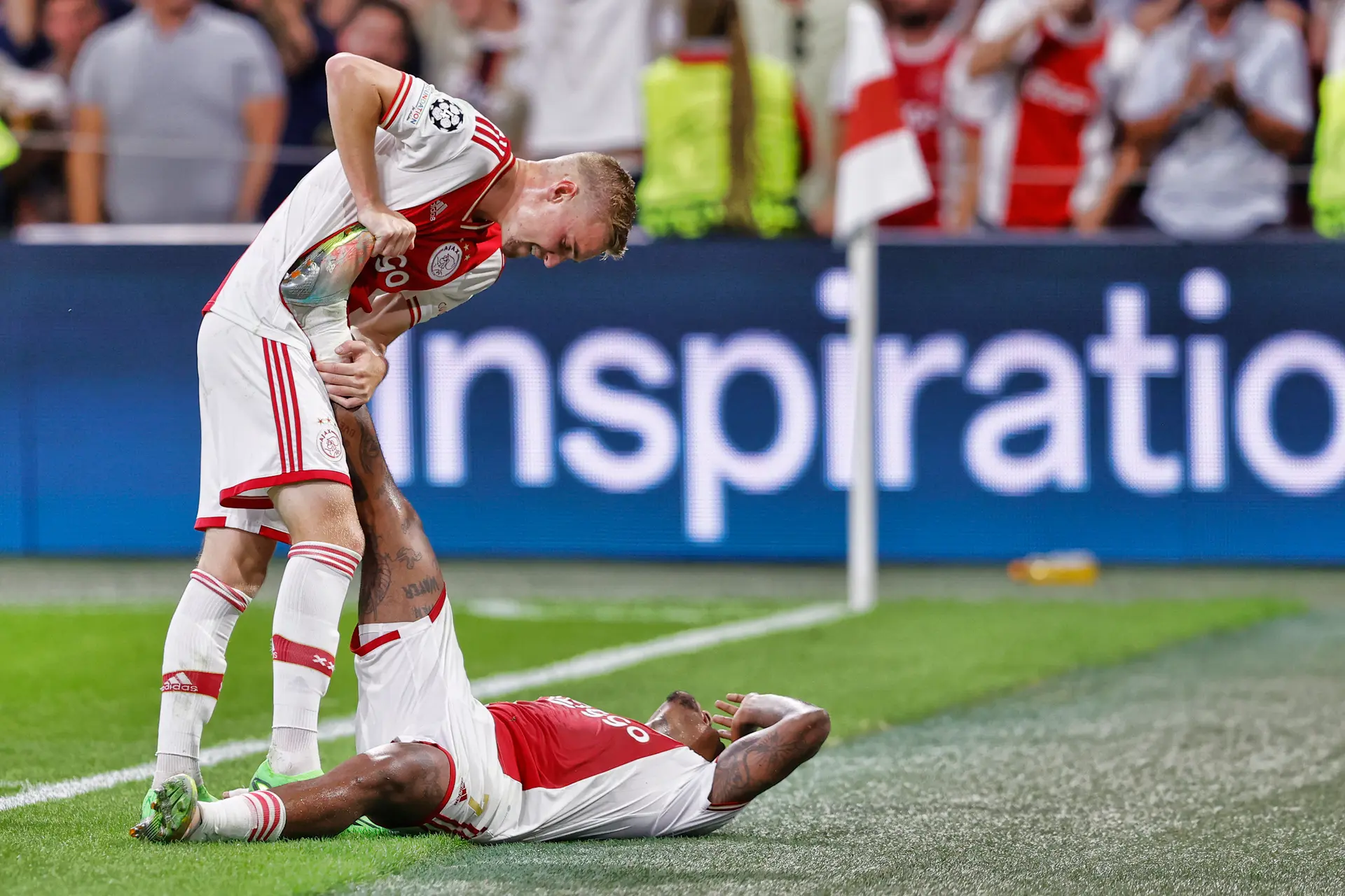 Schreuder over pijn verbijtende Bergwijn: 'Volgens mij had hij alleen kramp'