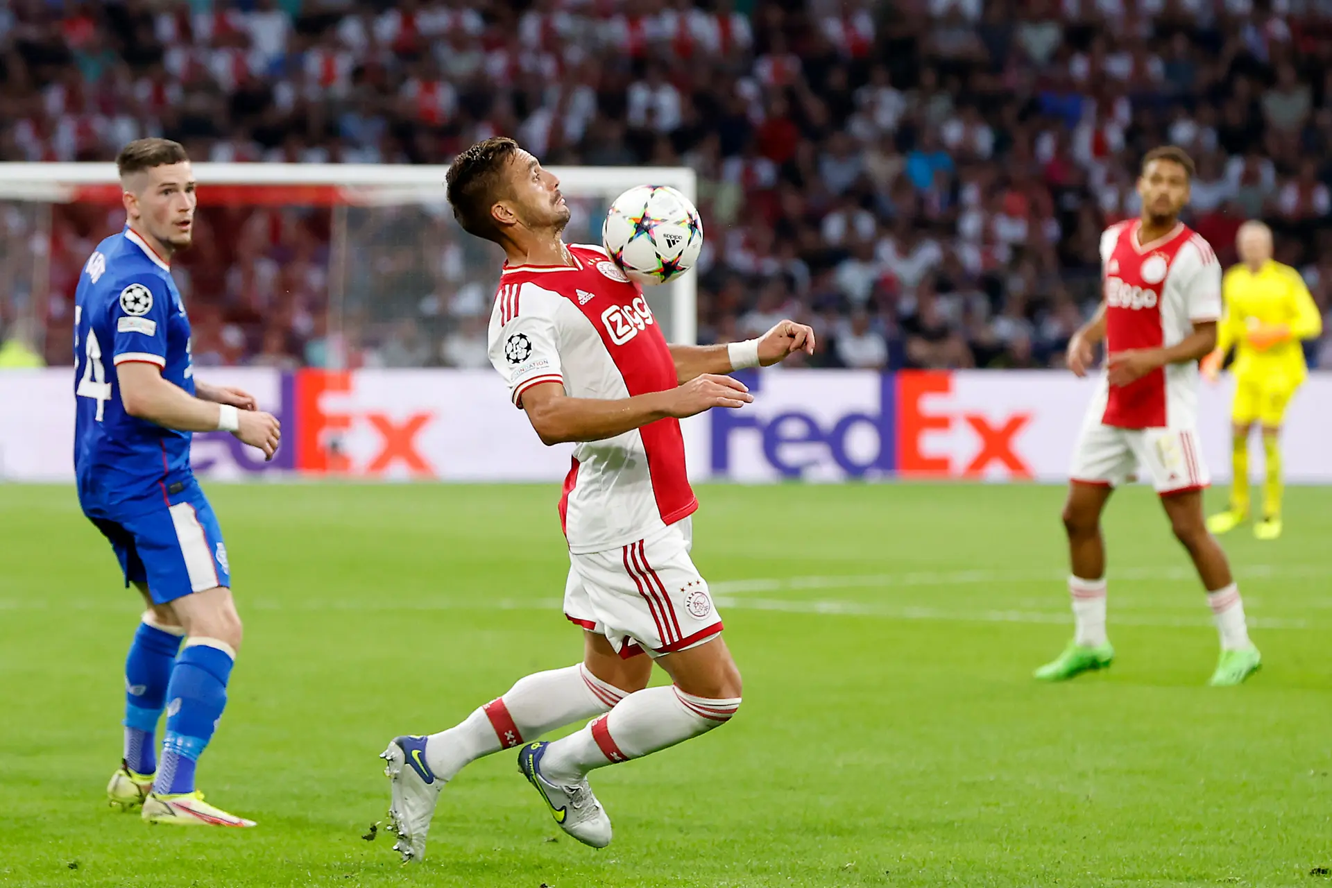 Cijfers Tadić laten zien waarom hij in de basis thuishoort