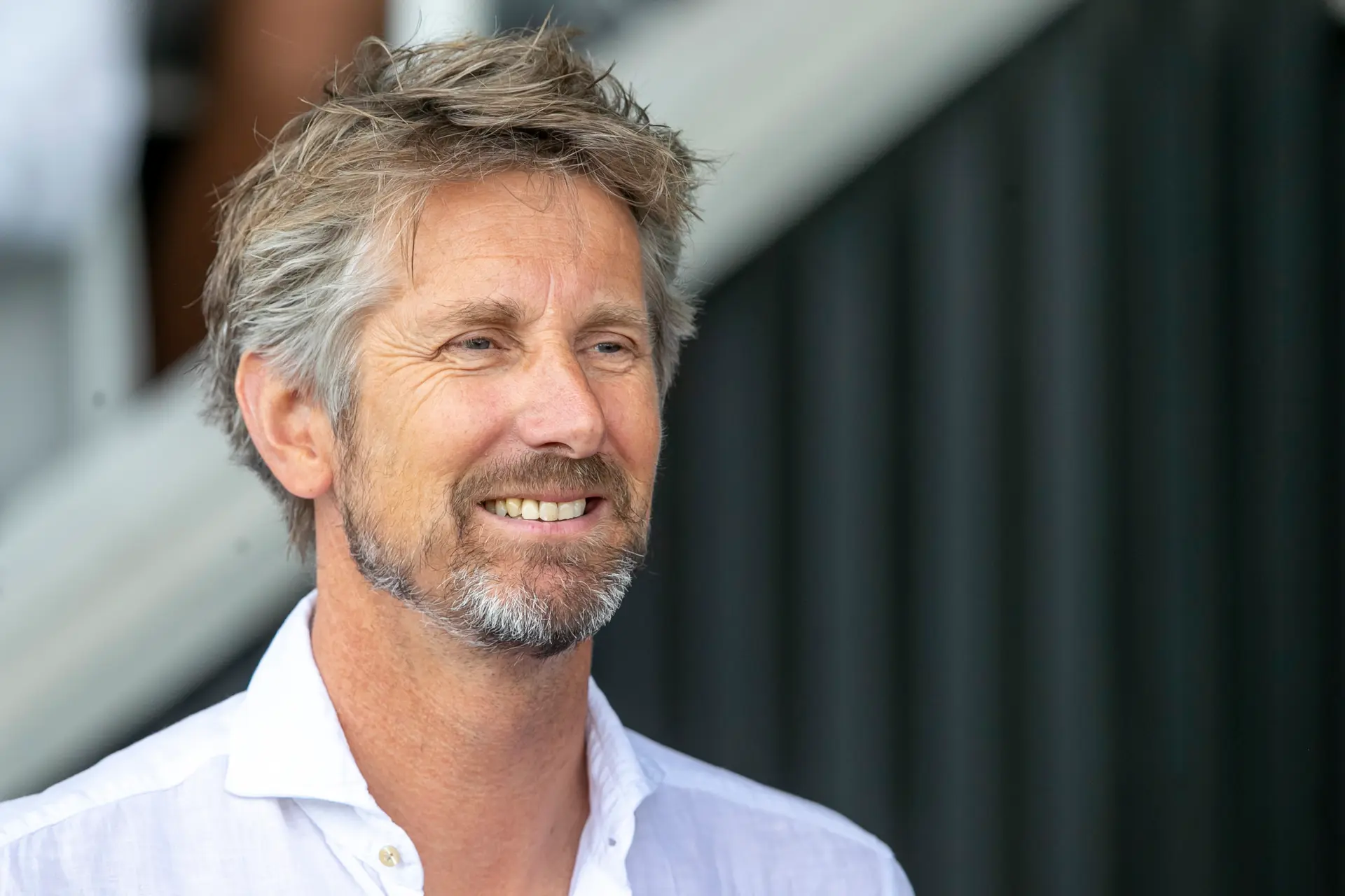 Van der Sar verlaat intensive care en geeft update vanuit ziekenhuis