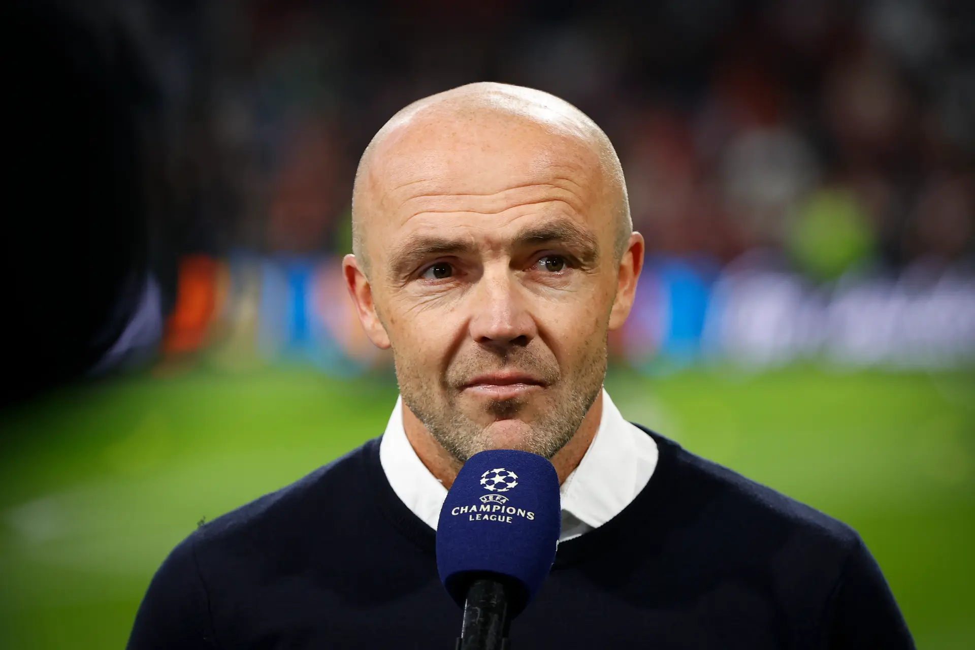 Van der Vaart: 'Dat publiek roept 'Schreuder rot op' gaat wel heel erg ver'