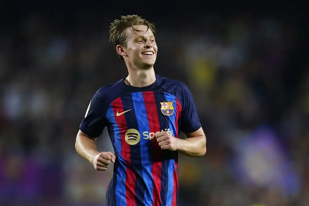 Buitenland: De Jong en Ten Hag spelen gelijk in spektakelstuk