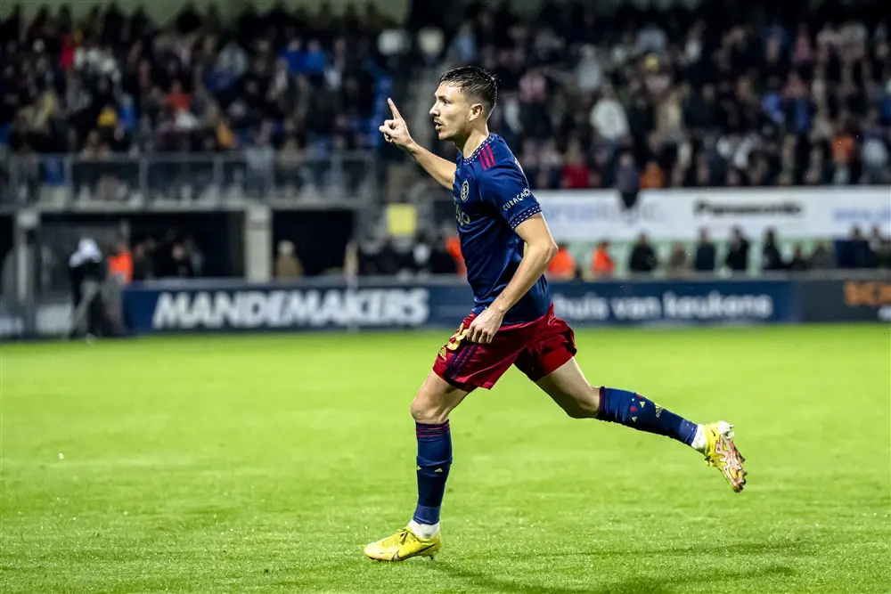 Drie Ajacieden terug te vinden in Team van de Week van De Telegraaf