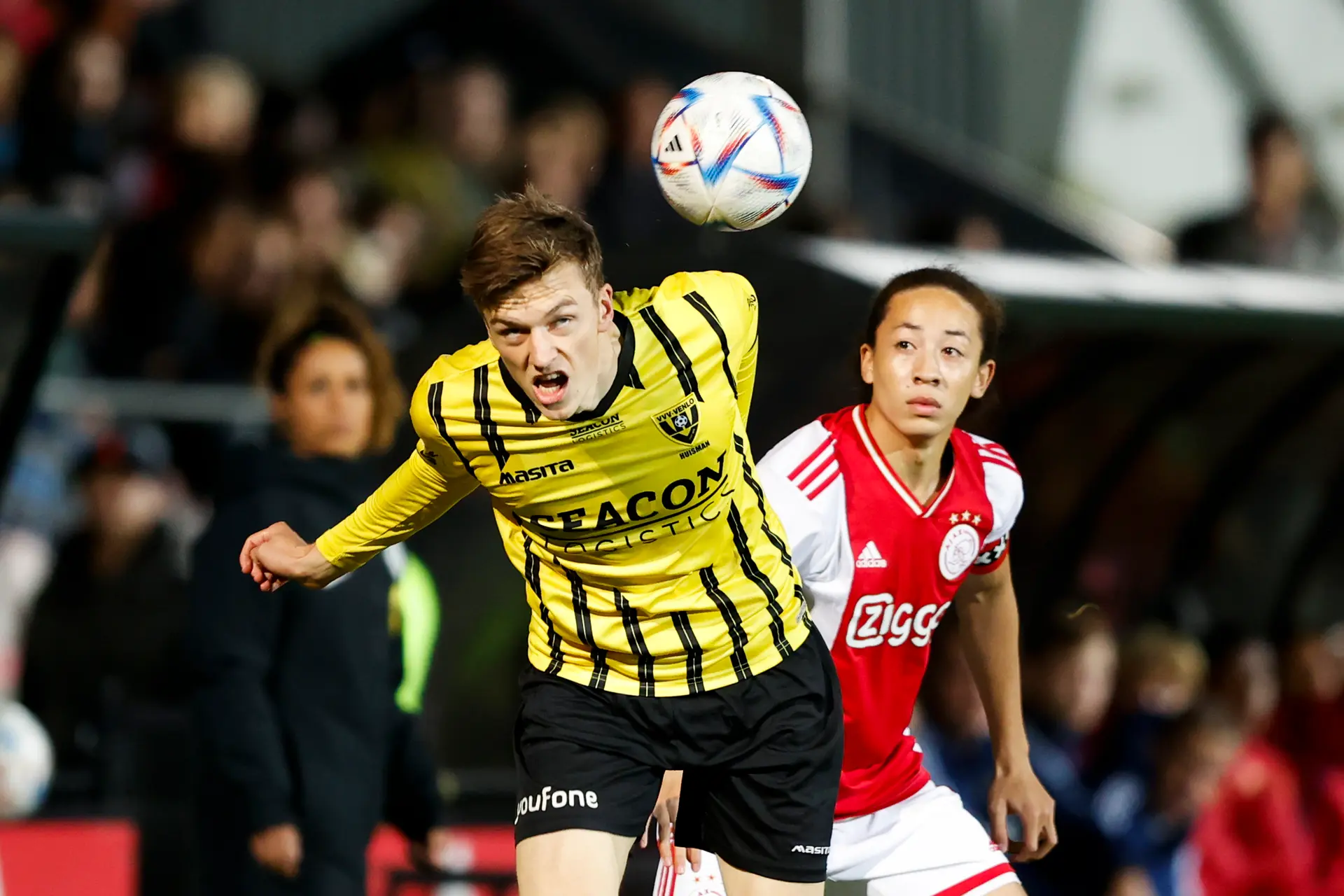 Fitz-Jim verklaart stroef spel Jong Ajax: 'Denk niet dat we hoog tempo aan de bal hadden'