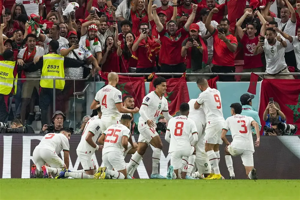 Duitsland redt in slotfase punt in duel met Spanje, Marokko verrast België
