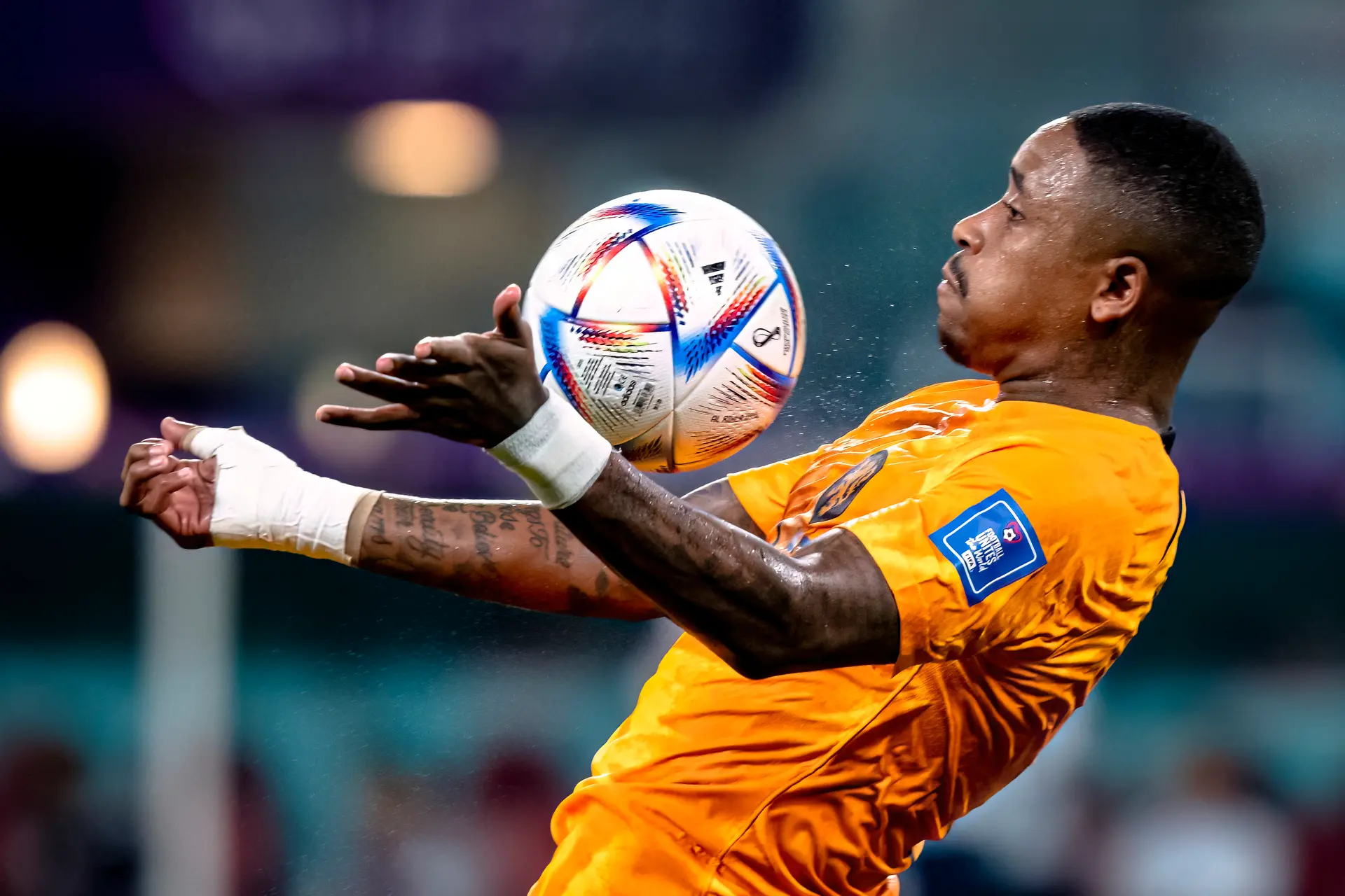 Van Gaal legt uit: Bergwijn vanwege zijn snelheid in Oranje-basis tegen 'angstig' Argentinië