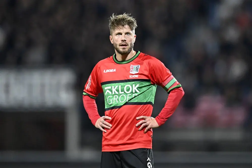 Schöne heeft vertrouwen in Ajax: 'Denk dat Schreuder het nog wel kan omdraaien'