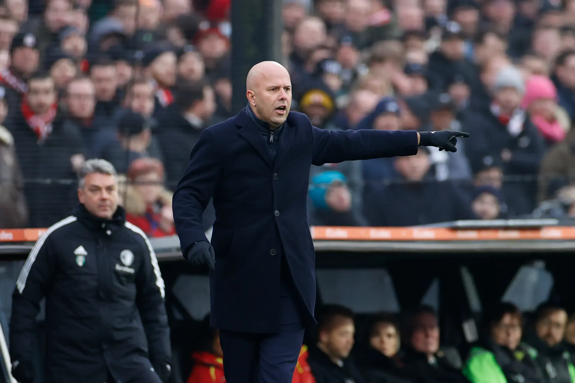 'Beste trainer voor Ajax zit bij Feyenoord'