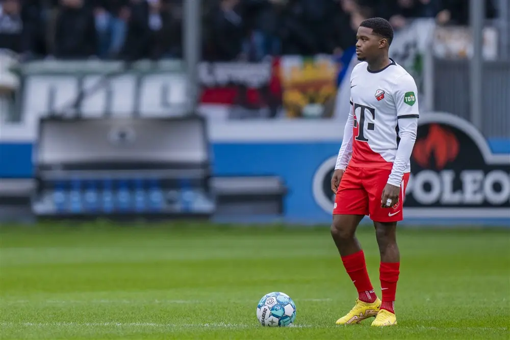 daishawn redan fc utrecht fc emmen