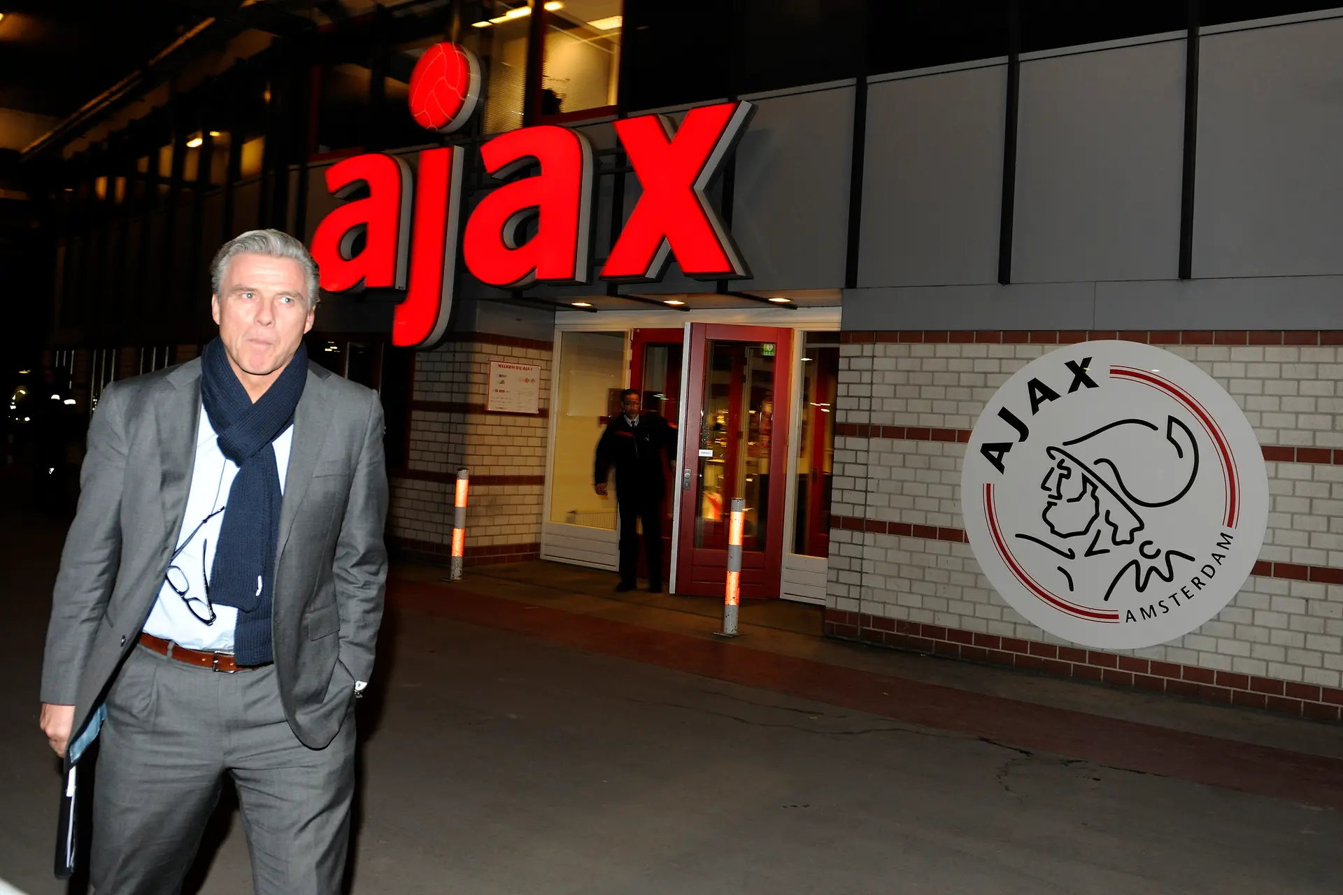Ajax hoeft Molenaar niet te bellen: 'Ik treed toe tot het bestuur van Volendam'