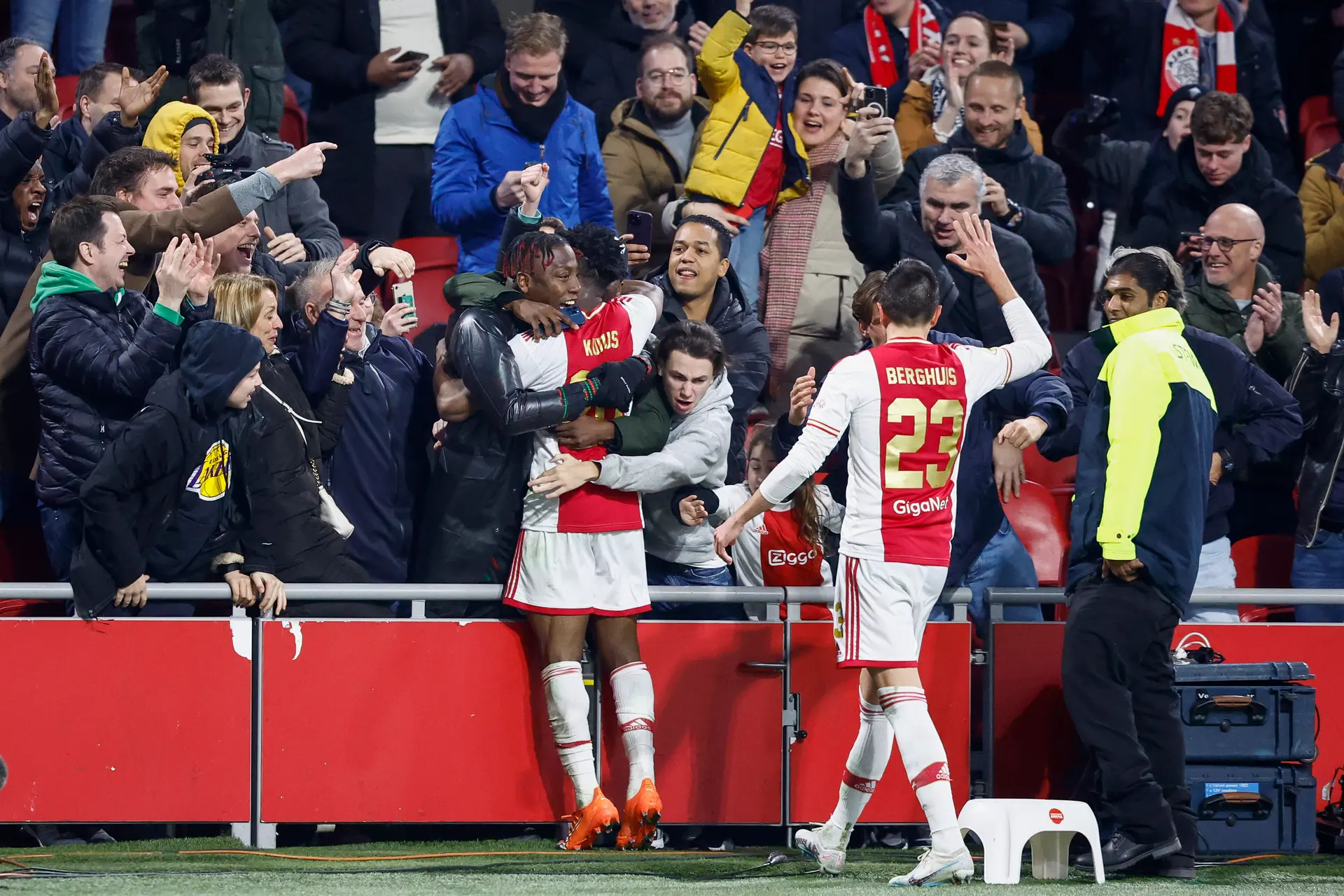 Bookmaker verwacht dat Ajax tegen Sparta het net vaker gaat vinden (ad)
