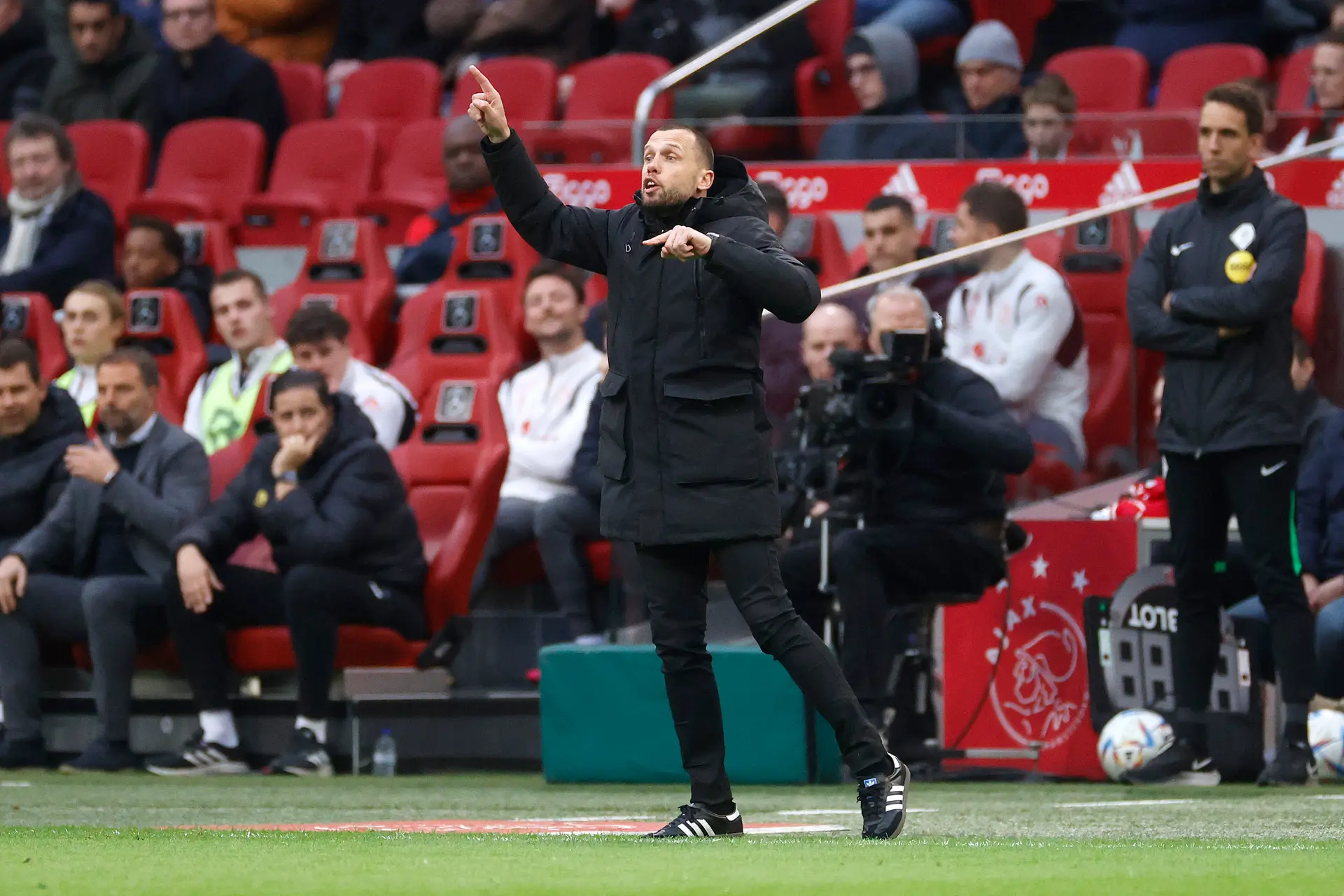 Heitinga wil flexibiliteit van Ajax: 'Uitvoering tegen Union Berlin absoluut niet goed'
