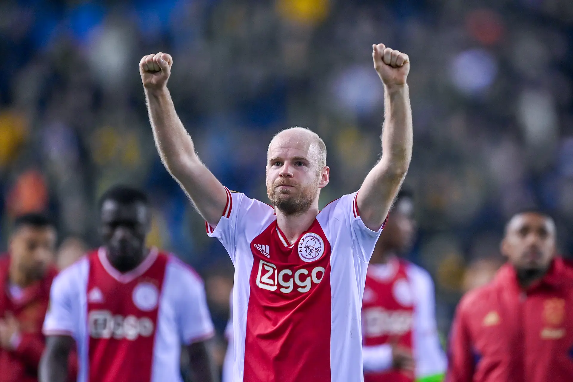 Klaassen blij met wisselbeleid Heitinga: 'Als het niet loopt, moet hij wisselen'