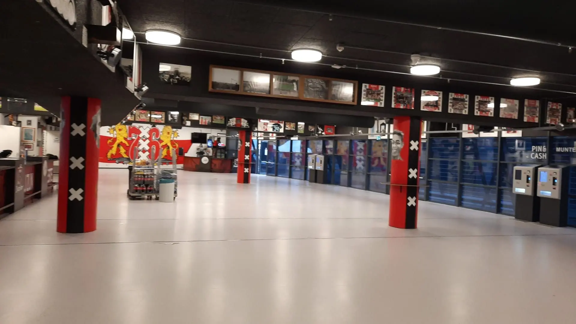 Aankomende zaterdag weer verzamelbeurs in supportershome Ajax