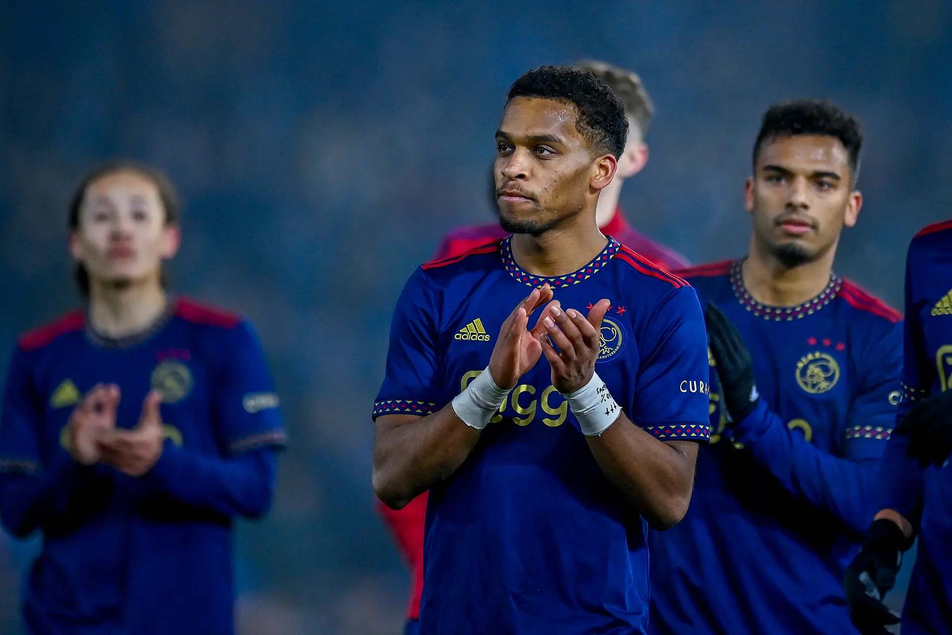 'Timber en Arsenal bereiken persoonlijk akkoord; clubs in onderhandeling'