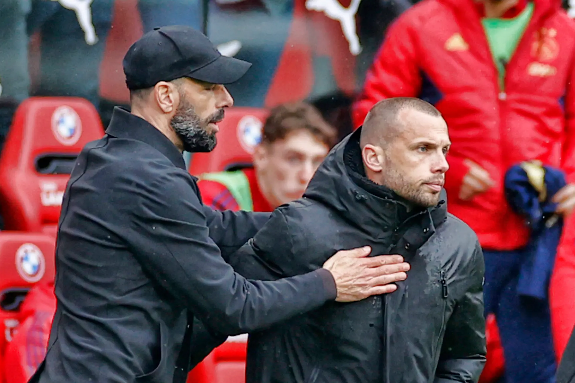 Heitinga verwacht actie van Ajax: 'Je moet leren en je verlies nemen'