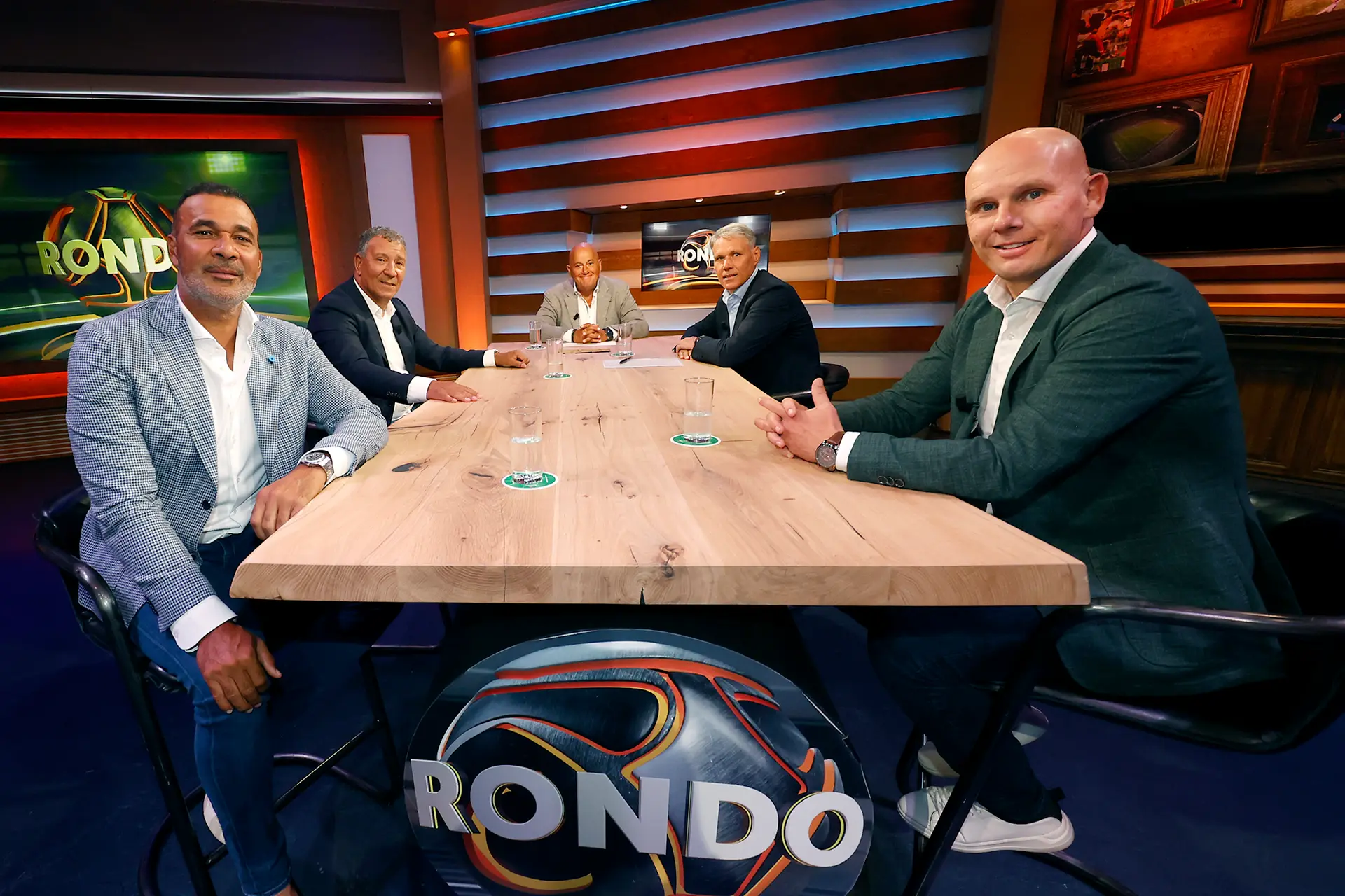 Van Halst blijft analist bij Ziggo Sport; nieuwe commissaris stopt wel met praatprogramma's