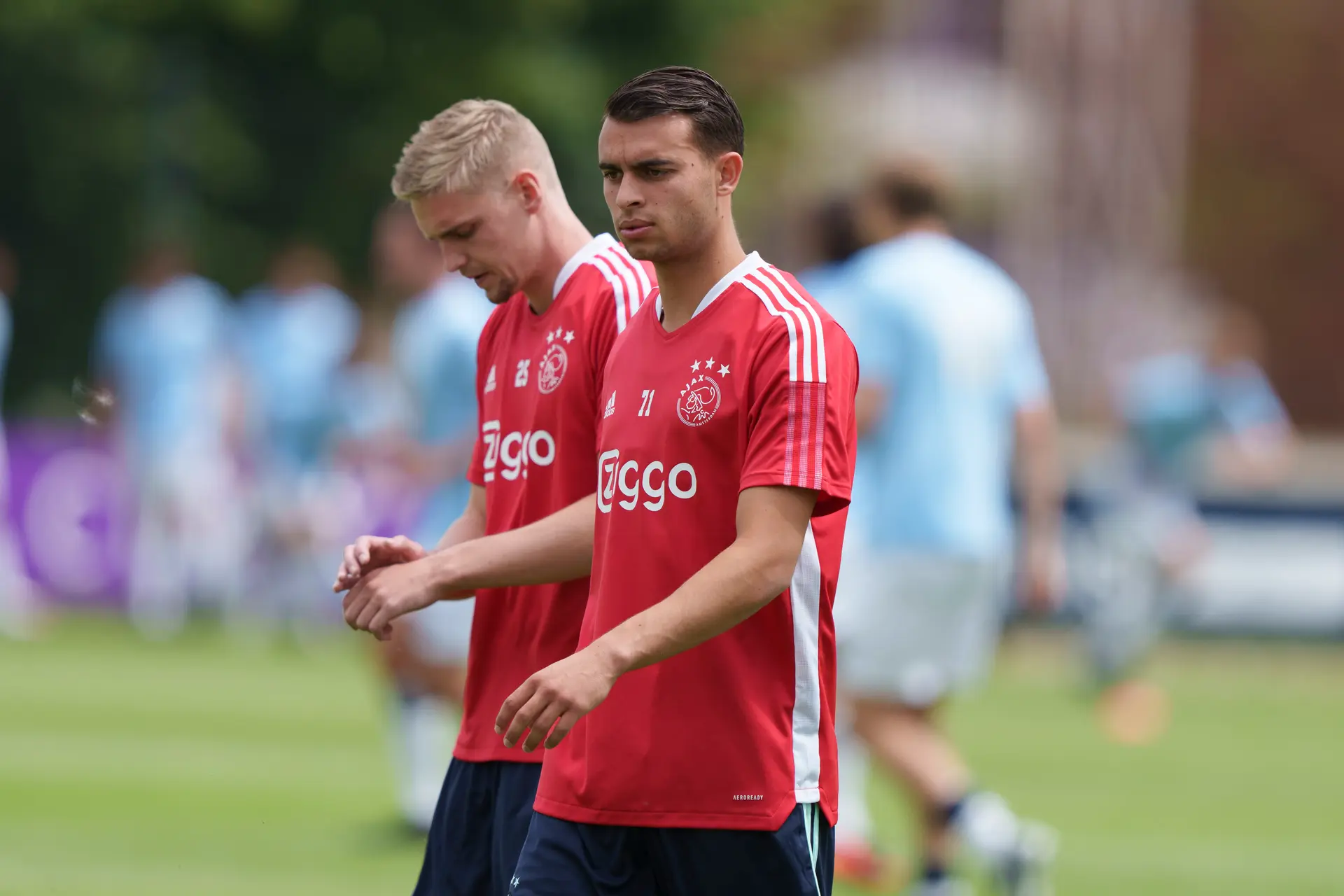 Llansana kijkt uit naar weerzien met Heitinga: 'Ajax 1 is altijd zijn droom geweest'