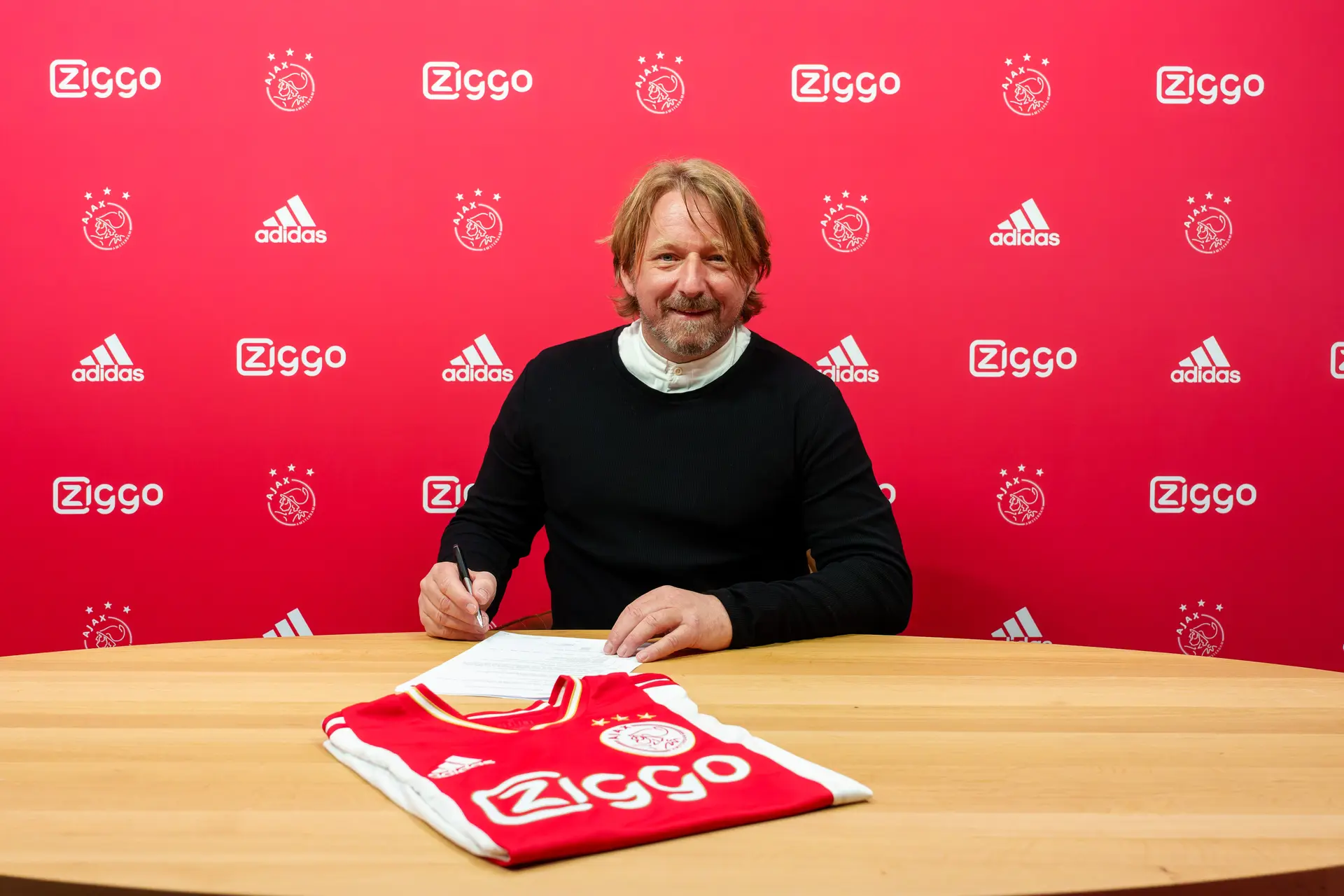 Mislintat gaat voor kwaliteit: 'Er is op dit moment geen duidelijke topkandidaat'