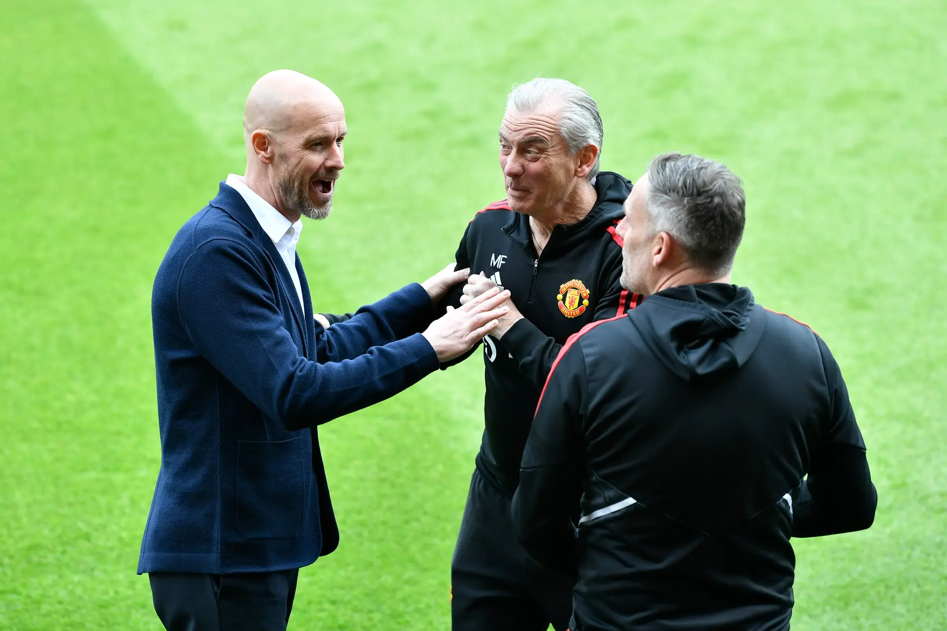 Ten Hag blij na eerste Premier League-seizoen: 'Maar nog lange weg te gaan'