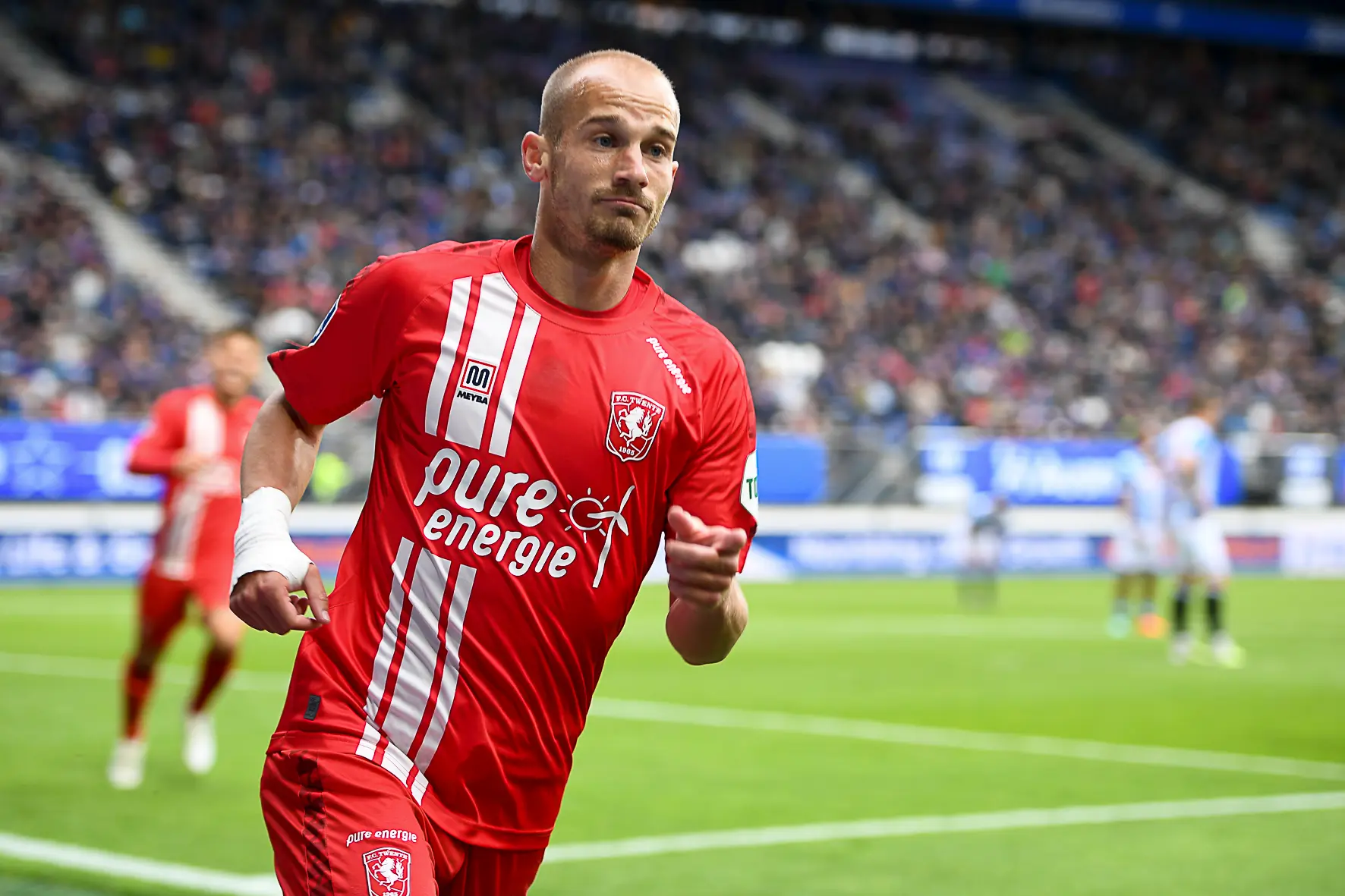 [Update] 'AZ én buitenlandse clubs tonen interesse in Cerny'