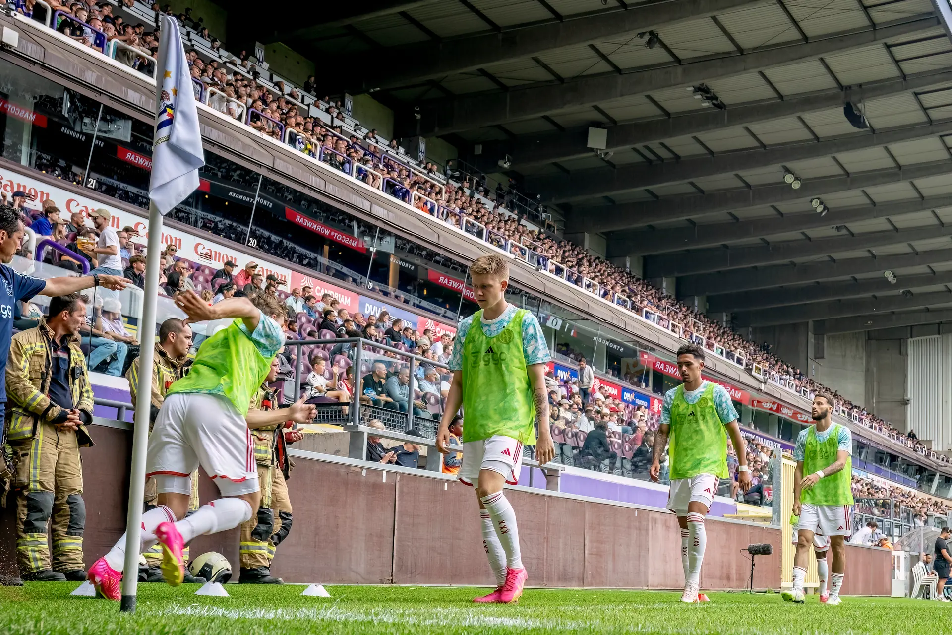 Steijn wil winnaarsmentaliteit creëren bij Ajax: 'Toevoegen aan het Ajax-DNA'
