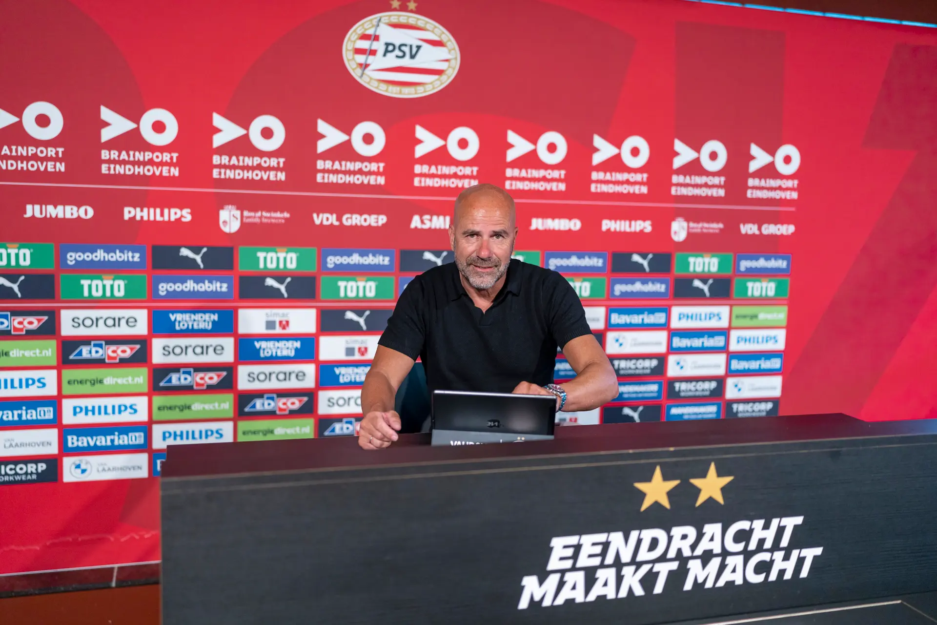 Bosz noemt solliciteren bij Ajax 'onzinverhalen'; interesse in Lang wordt bevestigd