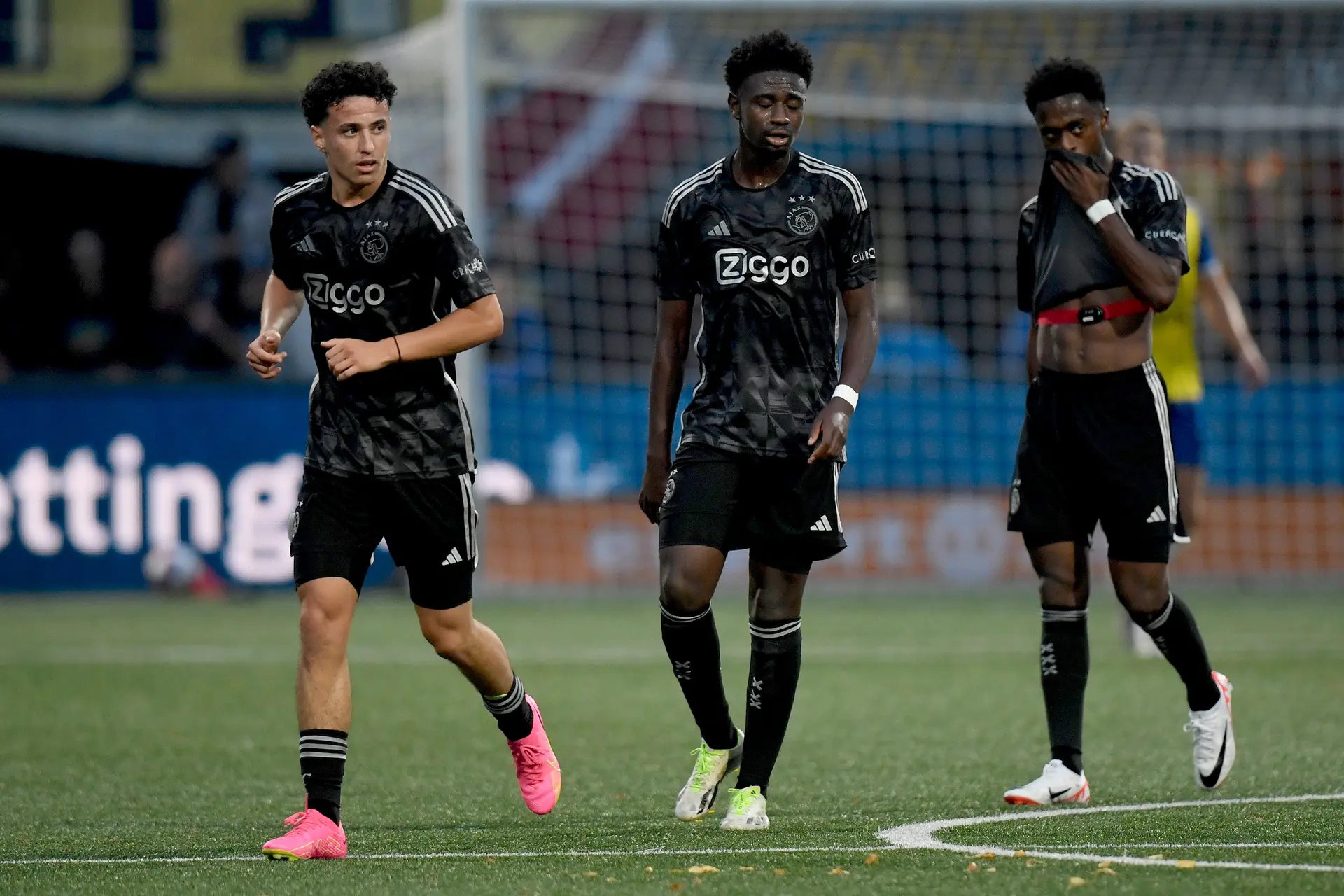 LIVE 20.00 uur | MVV Maastricht - Jong Ajax (2-0)