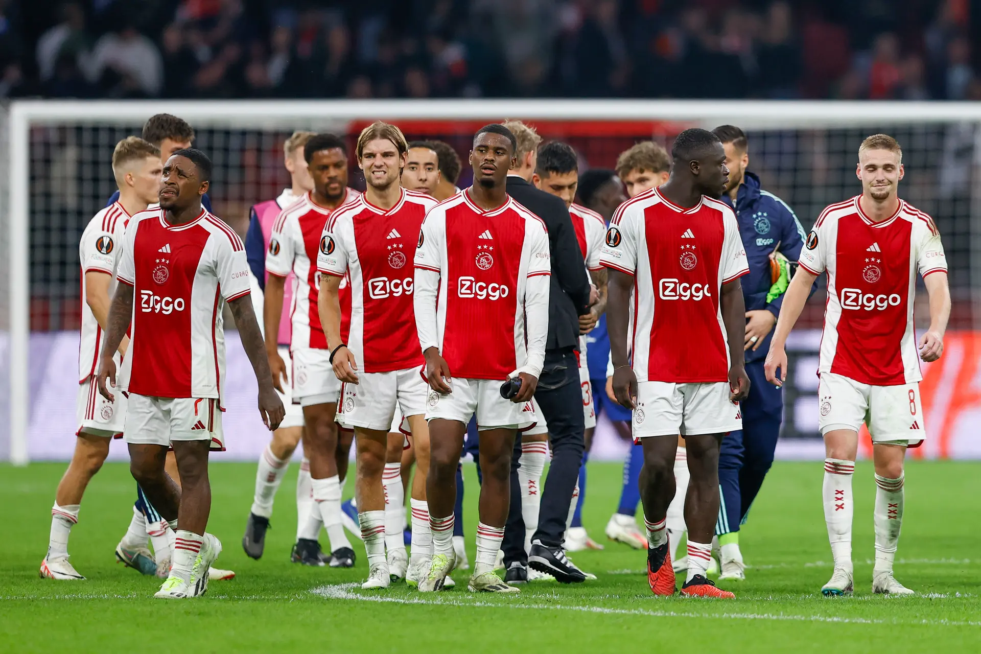 Ajax krijgt advies om Feyenoord 'te laten komen': 'Benieuwd of ze dat durven'