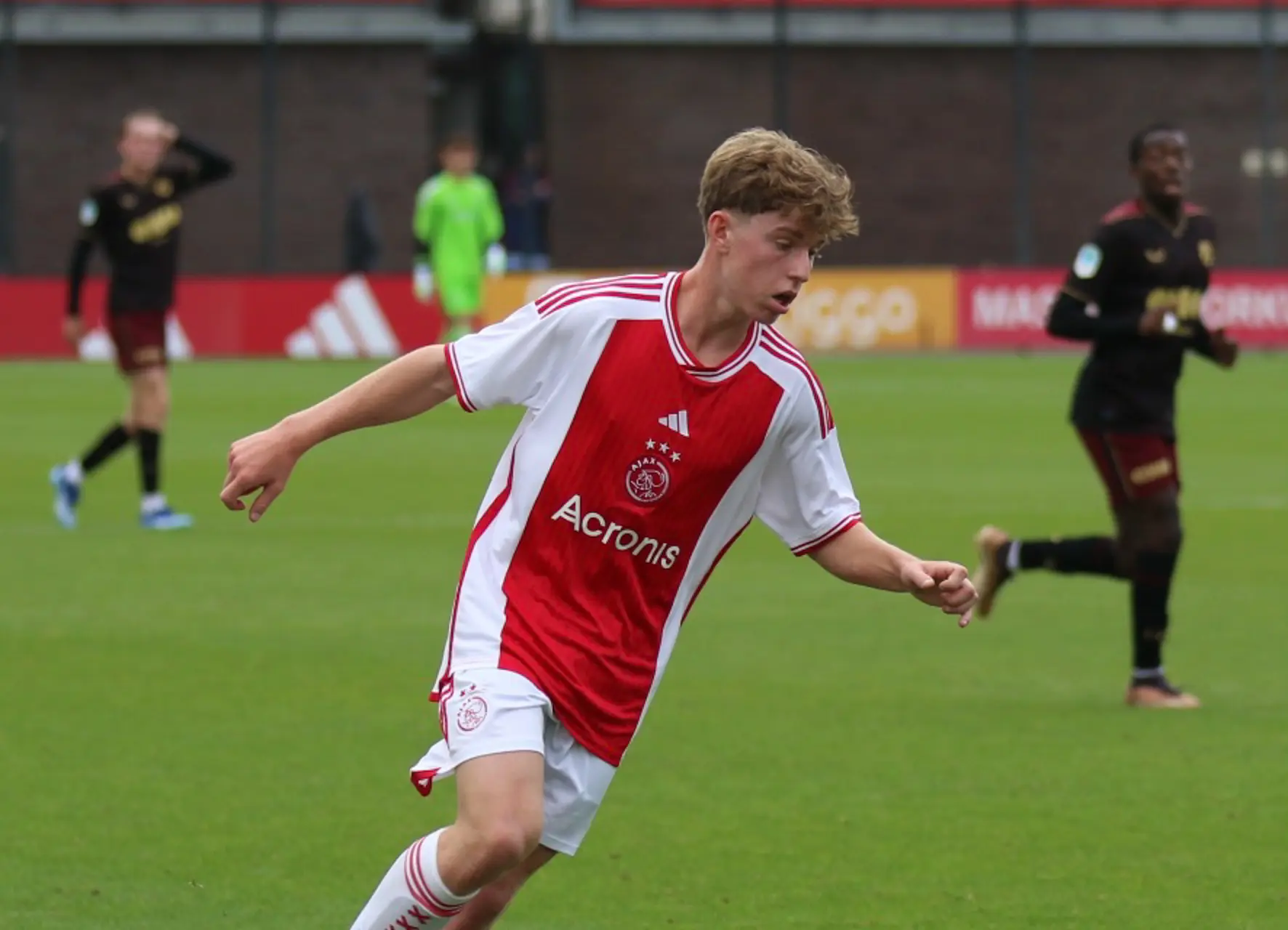 Peereboom zag Faberski domineren tegen Feyenoord: 'Dat willen we graag zien bij Ajax'