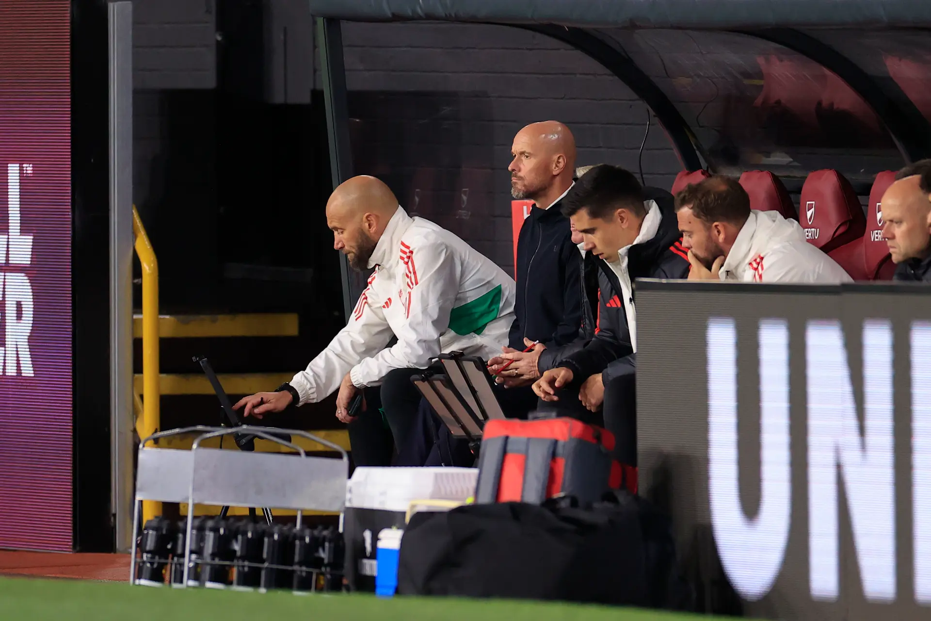 Ten Hag met Manchester United in eigen huis onderuit tegen Galatasaray