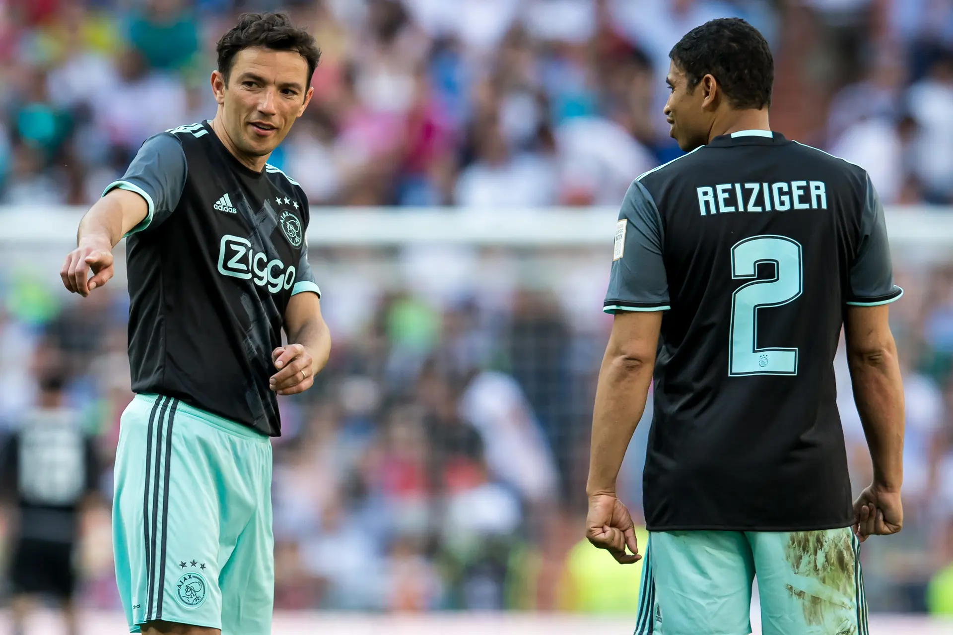Ajax Legends spelen in maart 2024 charity match tegen Liverpool Legends op Anfield Road