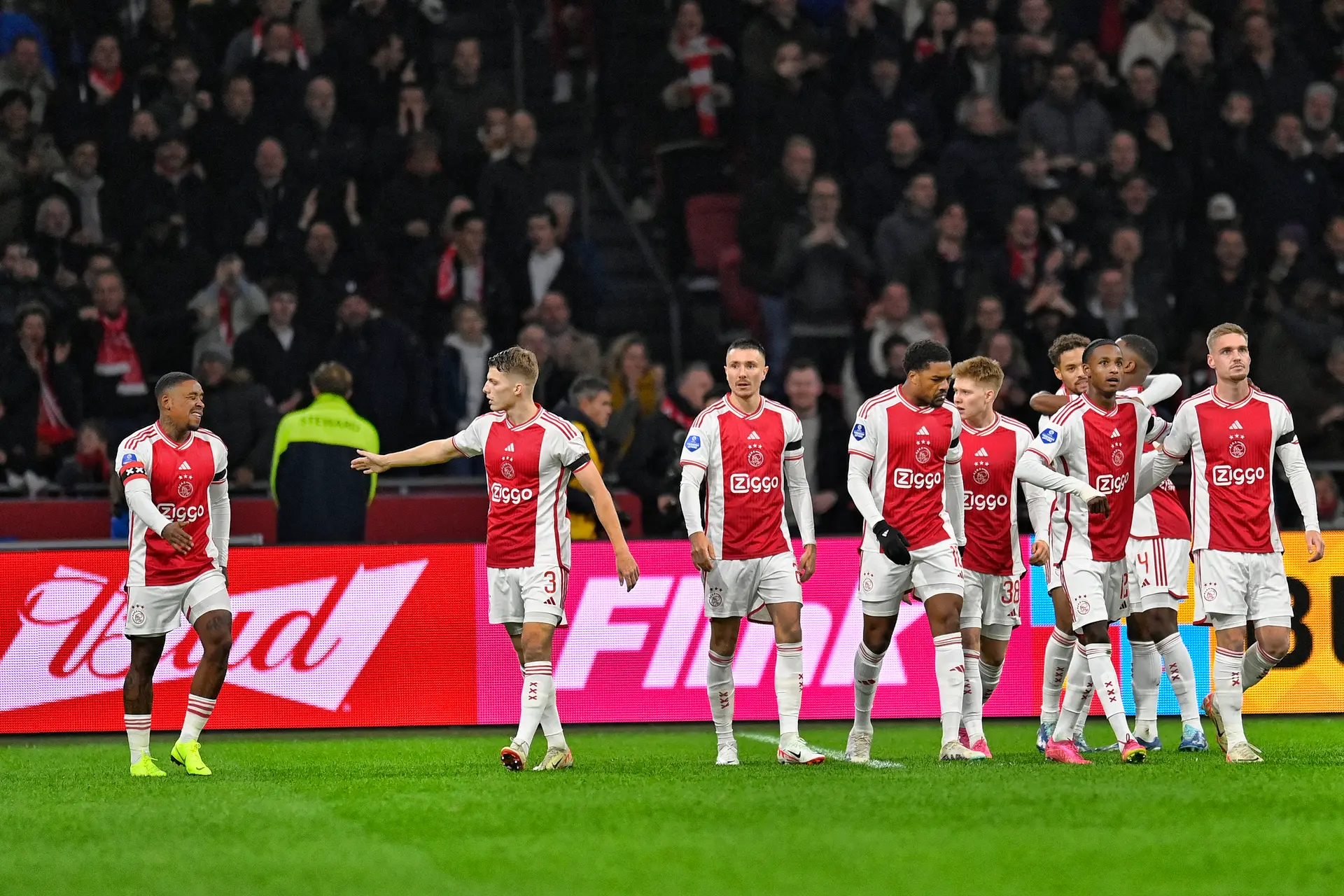 Goodijk benadrukt: 'Doorgaan in Europa heel belangrijk voor Ajax'