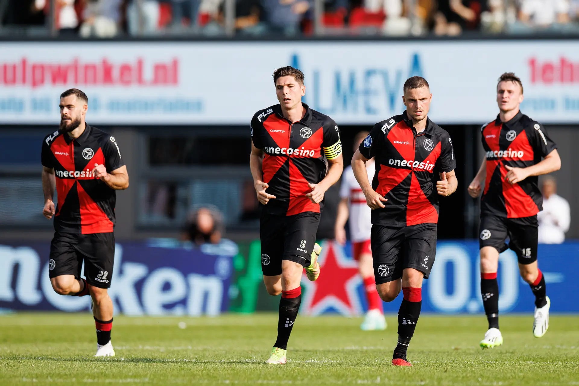 Post ziet kansen voor Almere: ‘Het is wel anders dan wanneer Ajax aan kop staat’
