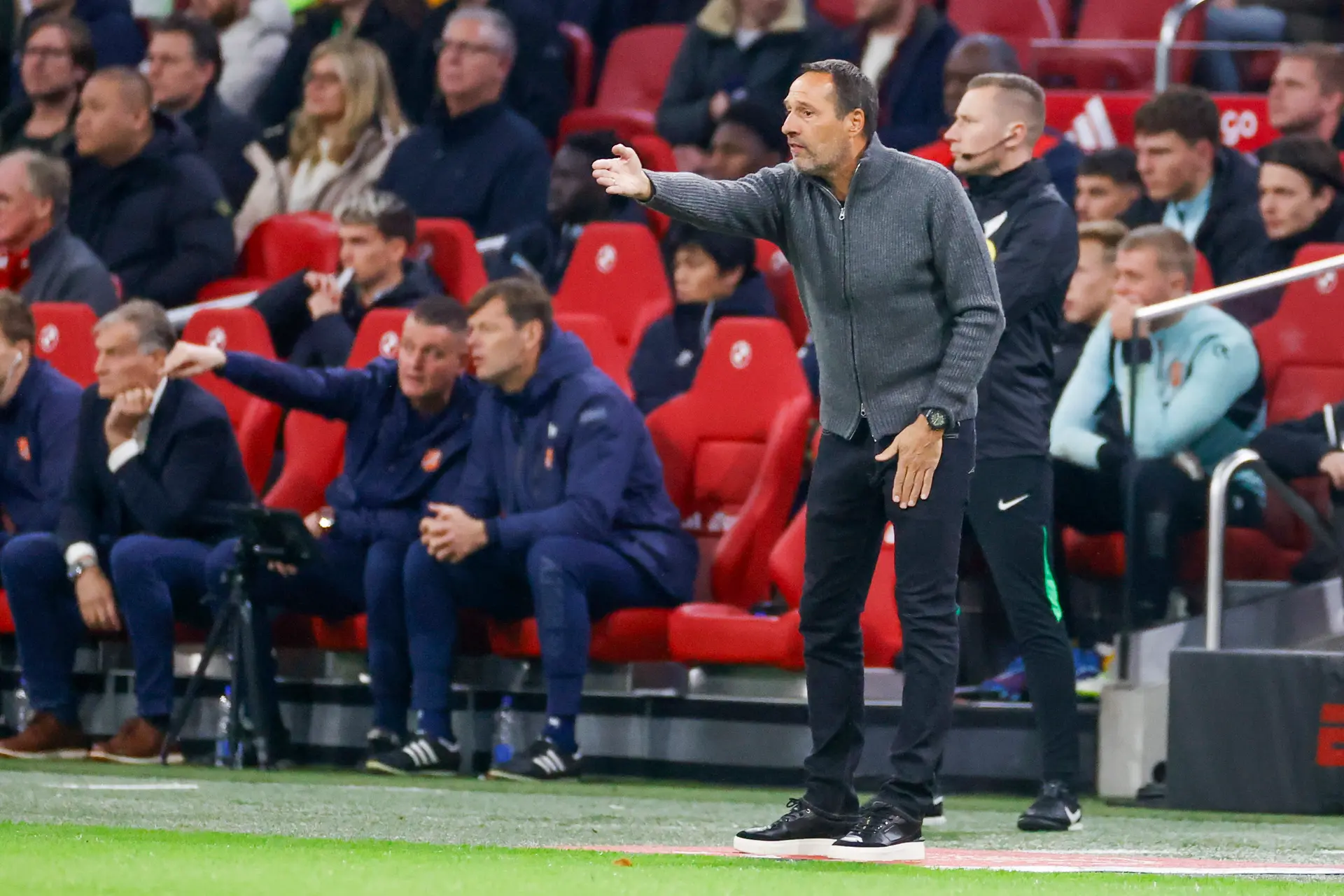 Derksen blij voor lachende Van 't Schip: 'Dit is de beste remedie voor hem'