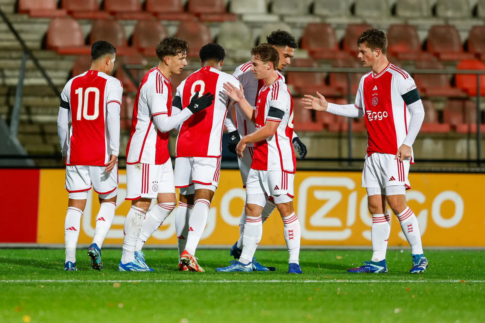 Keuken Kampioen Divisie: 'Live-uitzendingen alle wedstrijden tot nader bericht ongewijzigd'