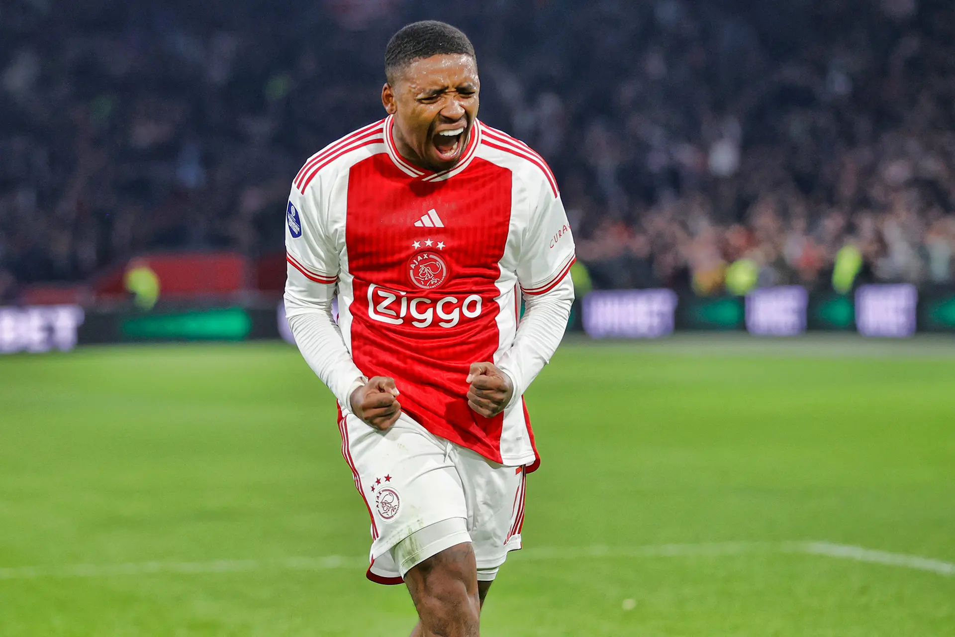 Bergwijn steunt campagne tegen online haat: 'Zijn vaak aparte mensen via nepaccounts'
