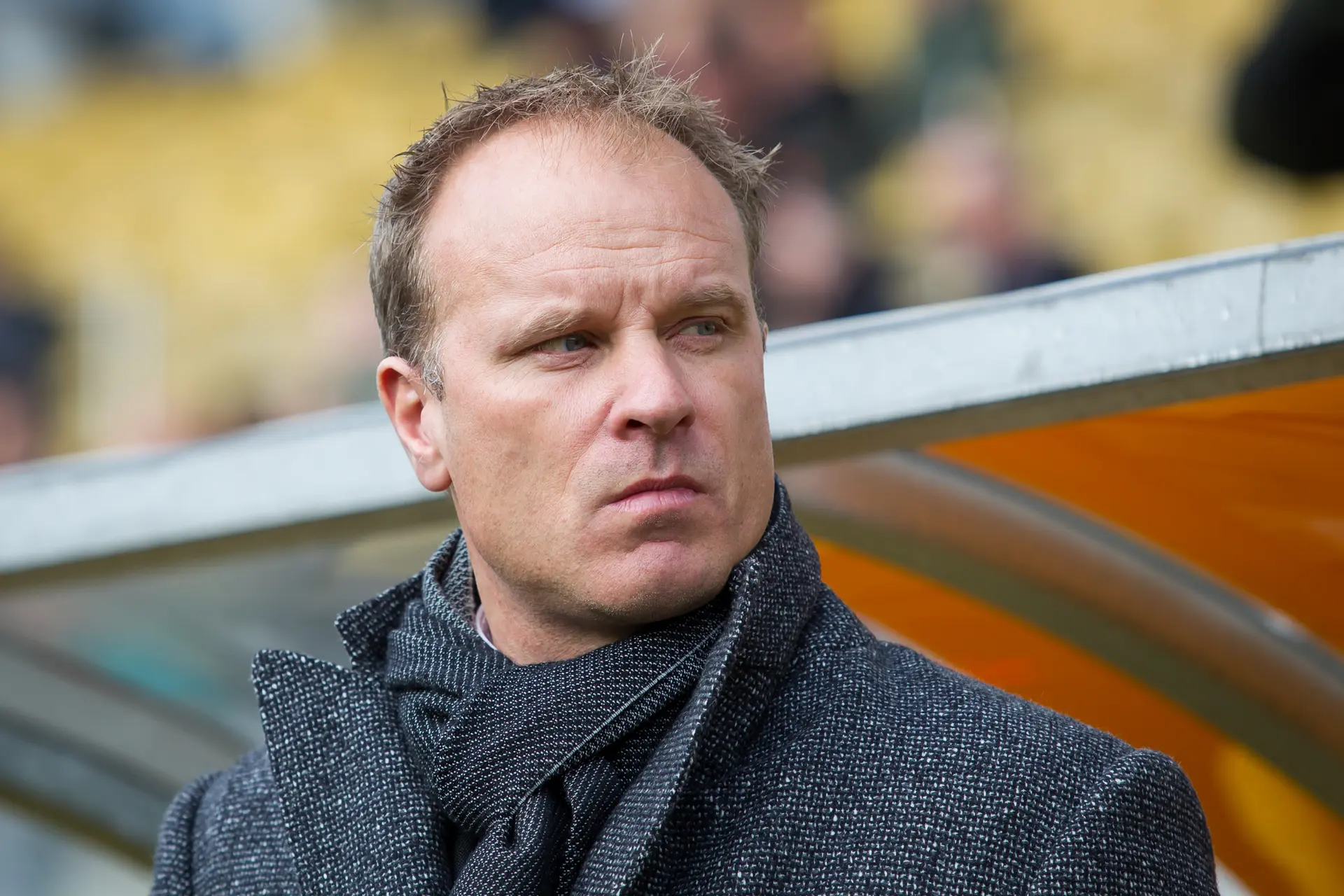 Derksen en Van der Gijp: 'Wat wil Bergkamp nou? Een speler vertellen hoe die een bal moet aannemen?'