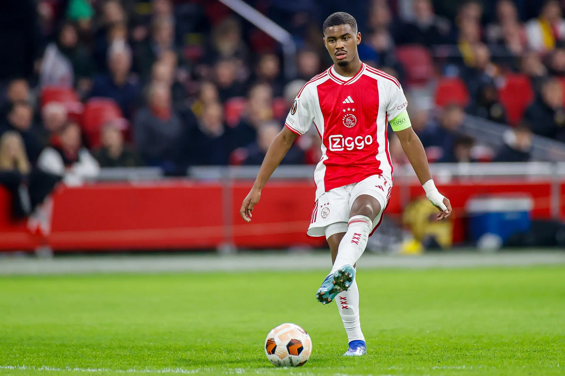 jorrel hato ajax aek athene europa league