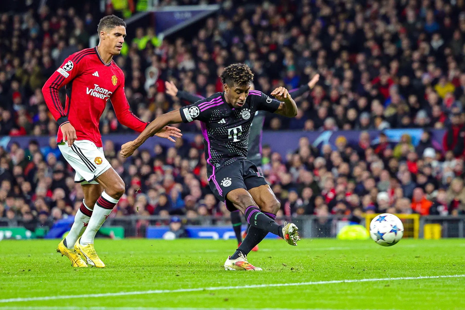 Manchester United uitgeschakeld in Europa na nederlaag tegen Bayern München