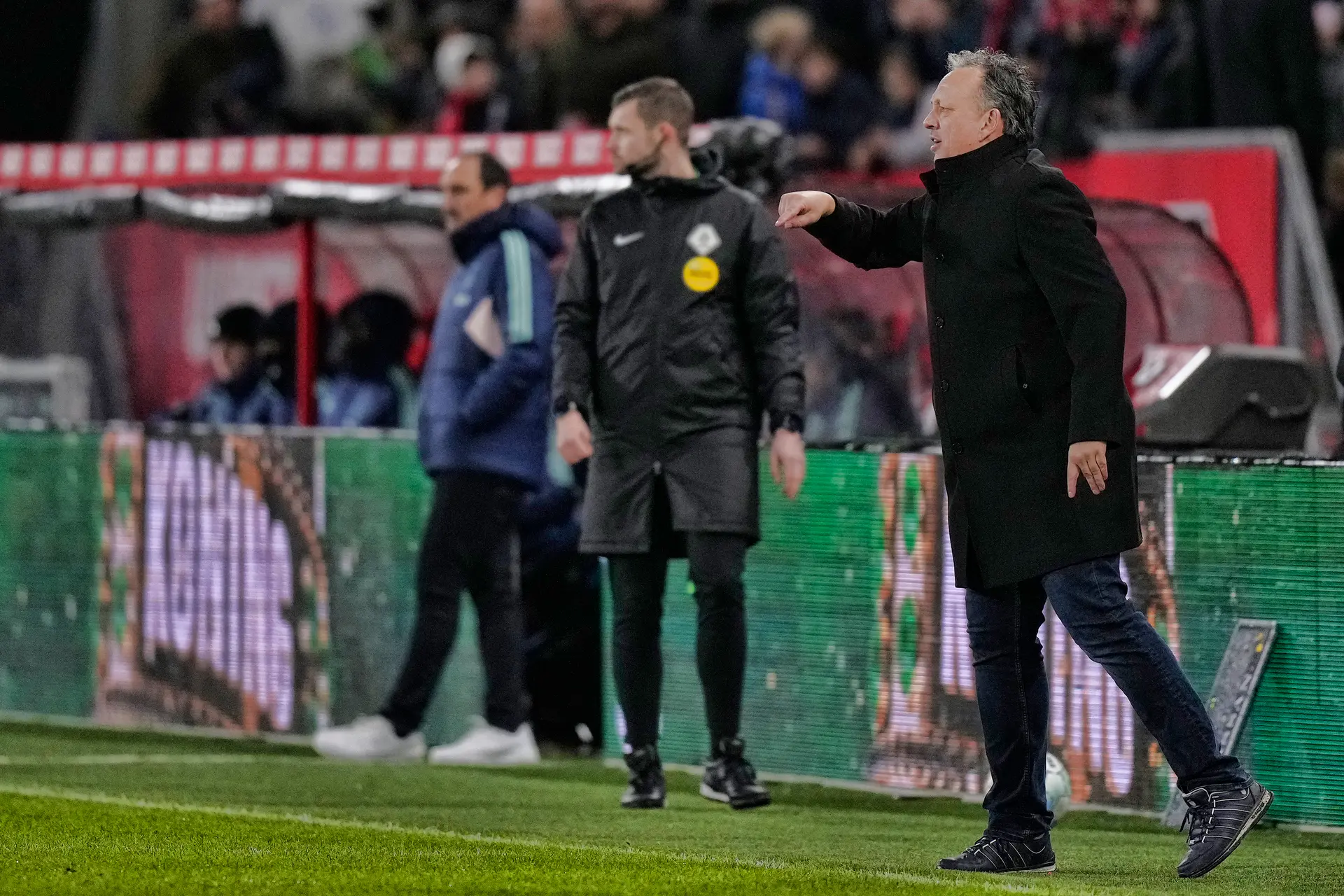 Hercules-coach Van der Kooij kreeg geen felicitaties van Ajax: 'Triest van zo'n grote club'