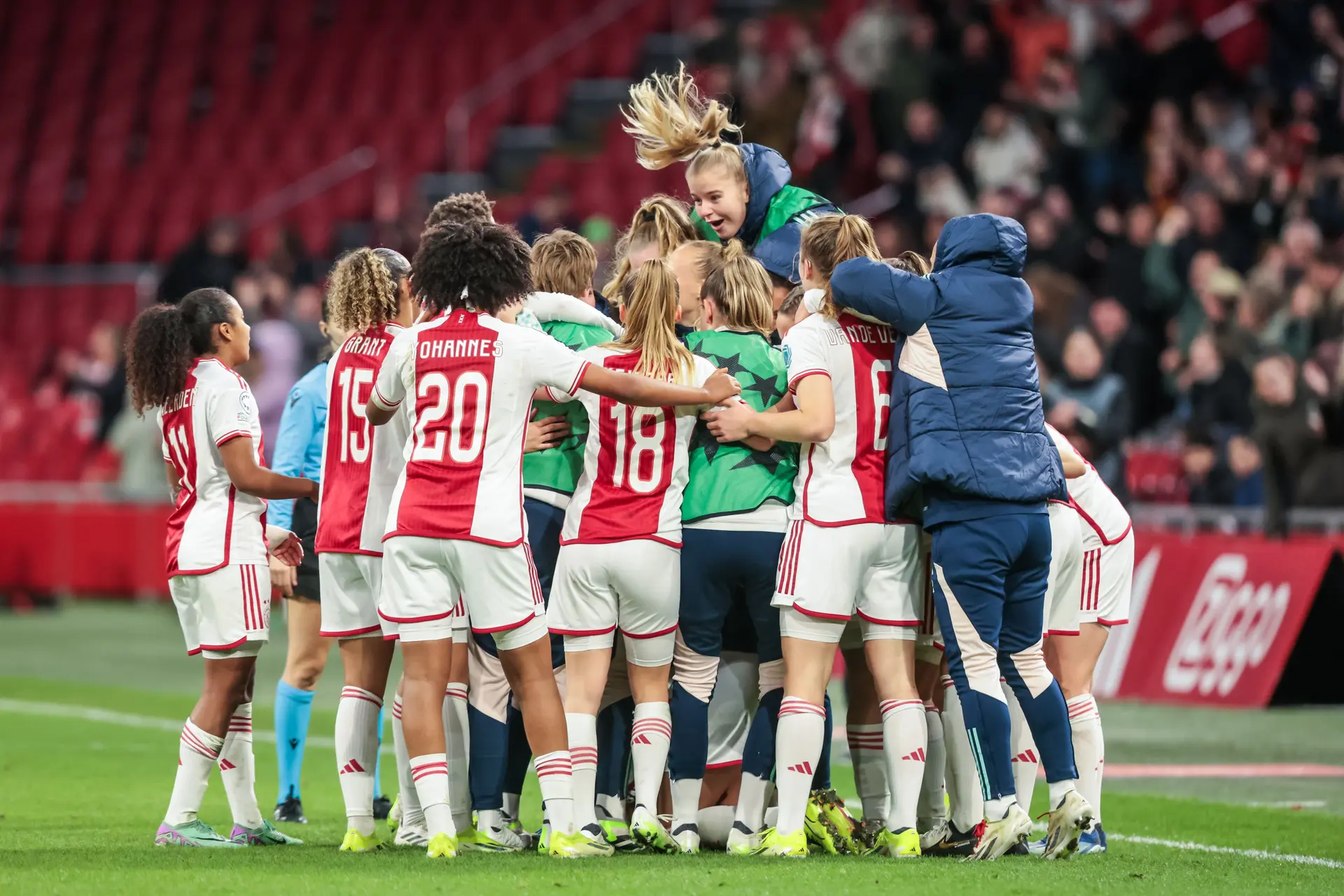 Ajax Vrouwen in de kwartfinale van de Champions League tegen Chelsea