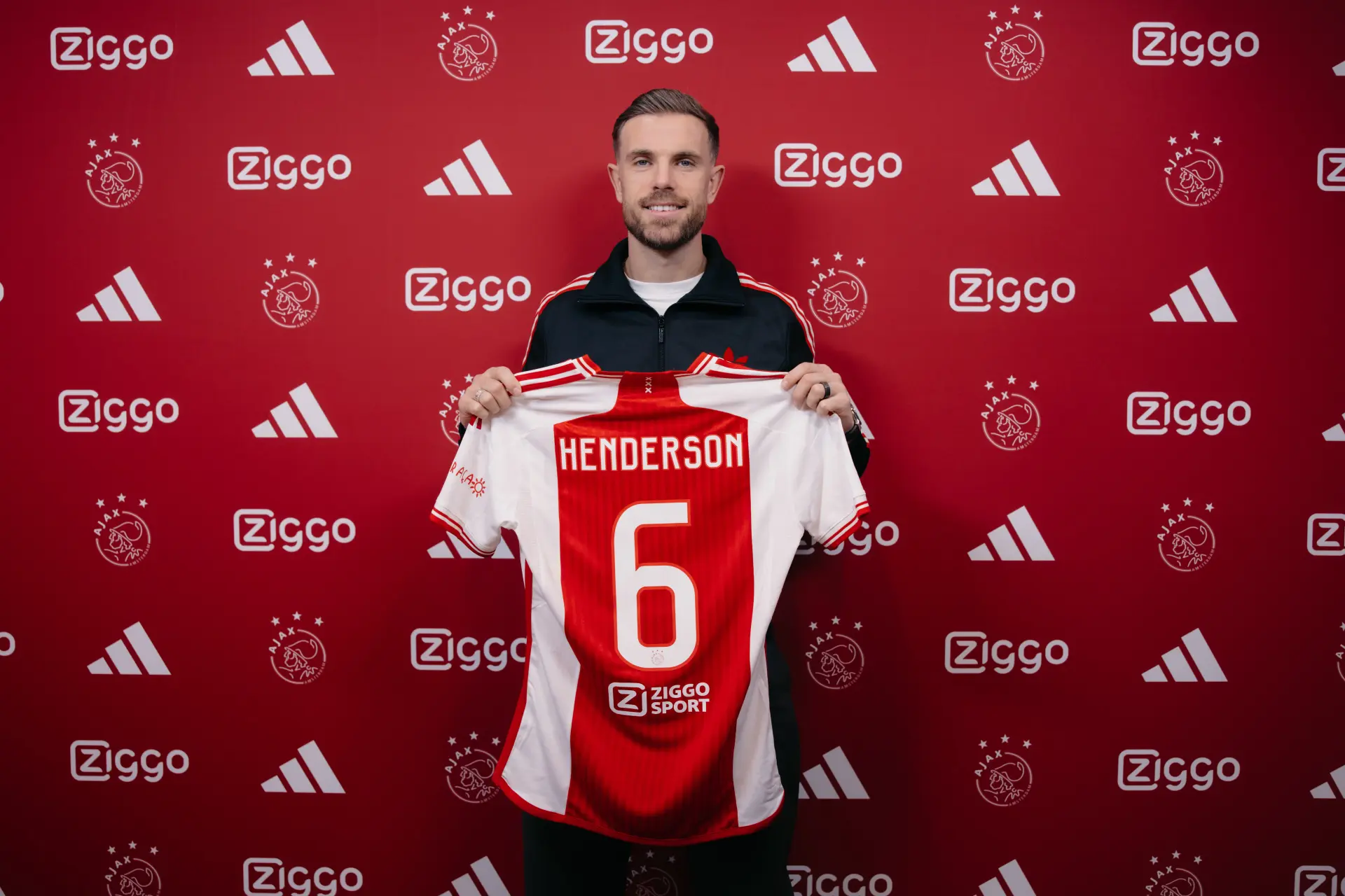 Shirt Henderson nu al snelst verkopende shirt van Ajax-speler ooit