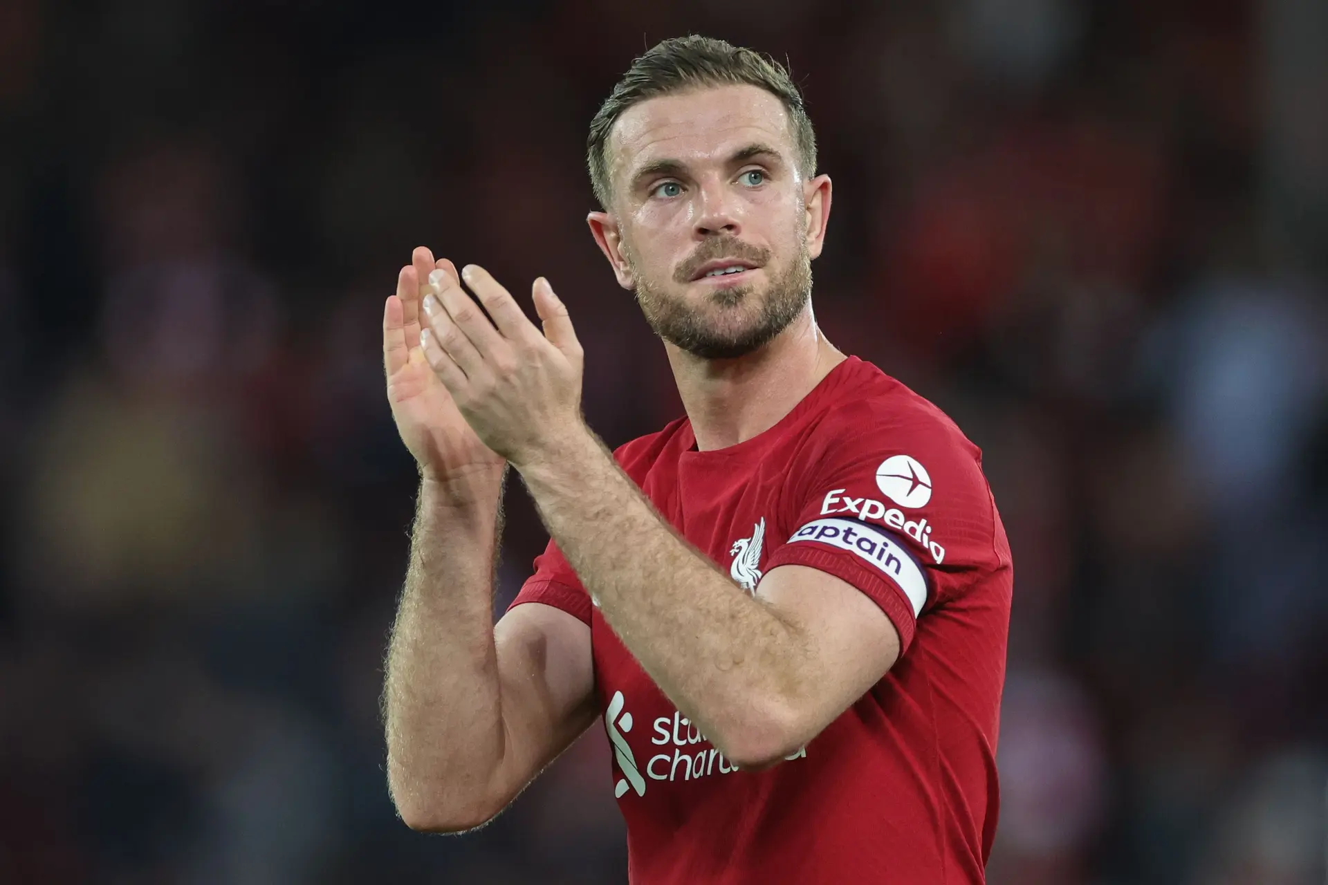 'Henderson wil voor tweeënhalf jaar tekenen; Ajax wil maximaal voor anderhalf jaar gaan'