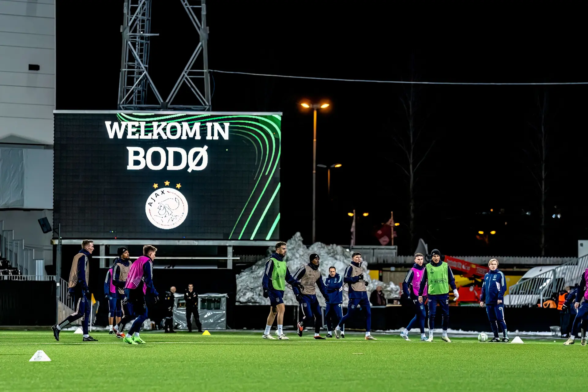 Ajax-fans aanwezig in het ijskoude Bodø: bekijk hier foto's en filmpjes!
