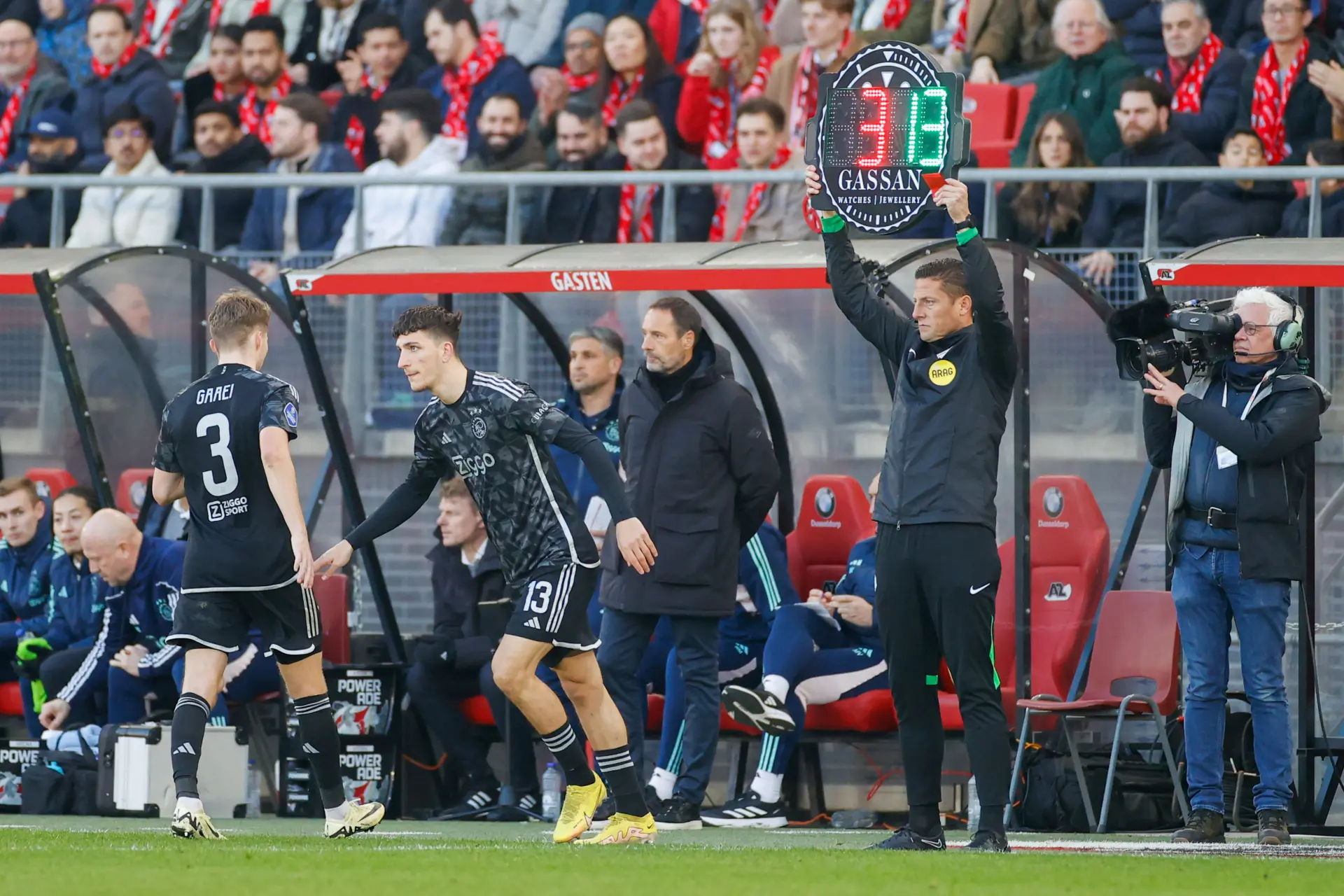 Gaaei voelt steun binnen Ajax: 'Medespelers lieten weten dat ze er voor me waren'