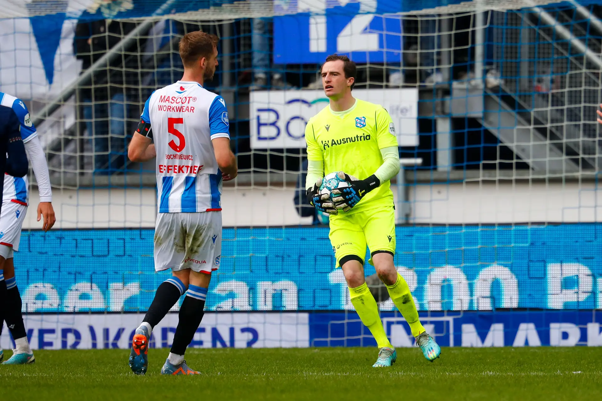 xavier mous sc heerenveen ajax