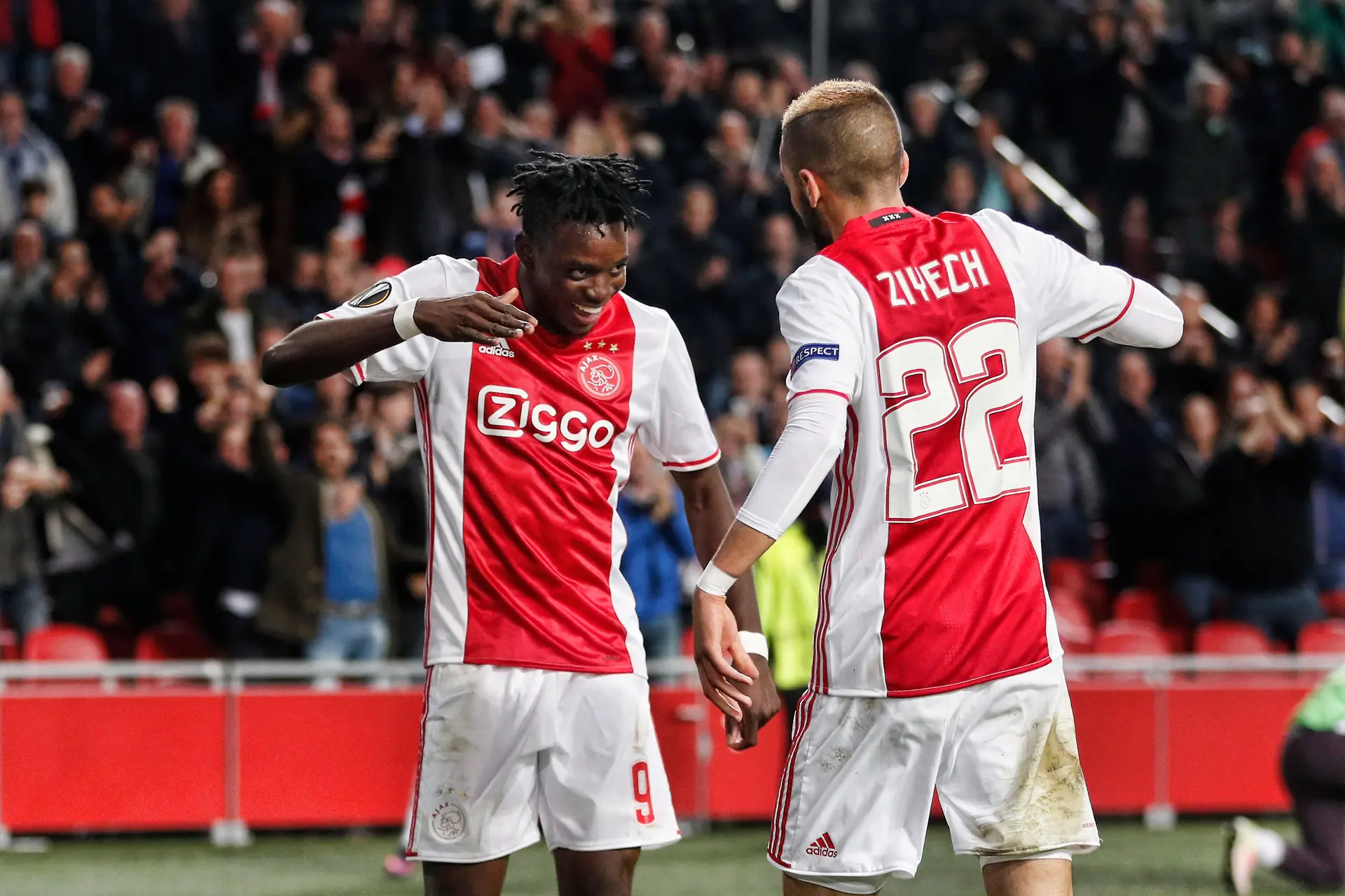 Traoré blikt terug op succesvol Europa League-jaar: 'Het liep allemaal best wel op rolletjes’