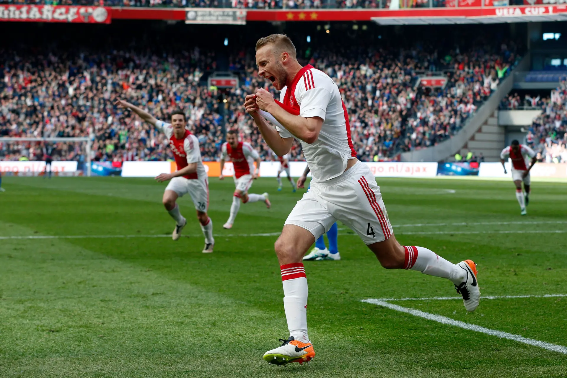 Van der Hoorn kijkt terug op mooie periode: 'Het was bijzonder en ik heb echt nooit spijt gehad'