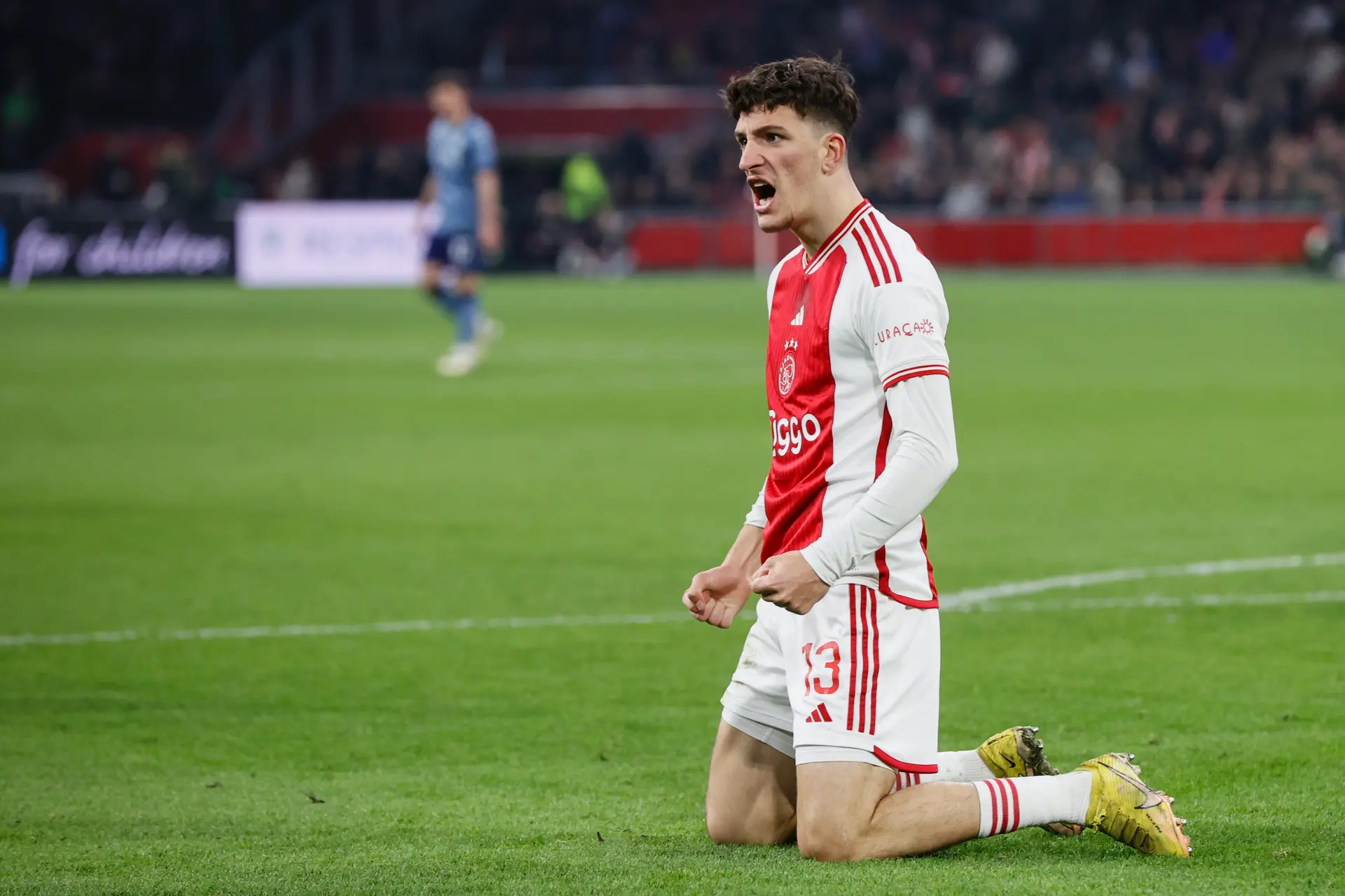 Kaplan maakt indruk in Turkije: 'Kranten schrijven dat hij de grote man was bij Ajax'