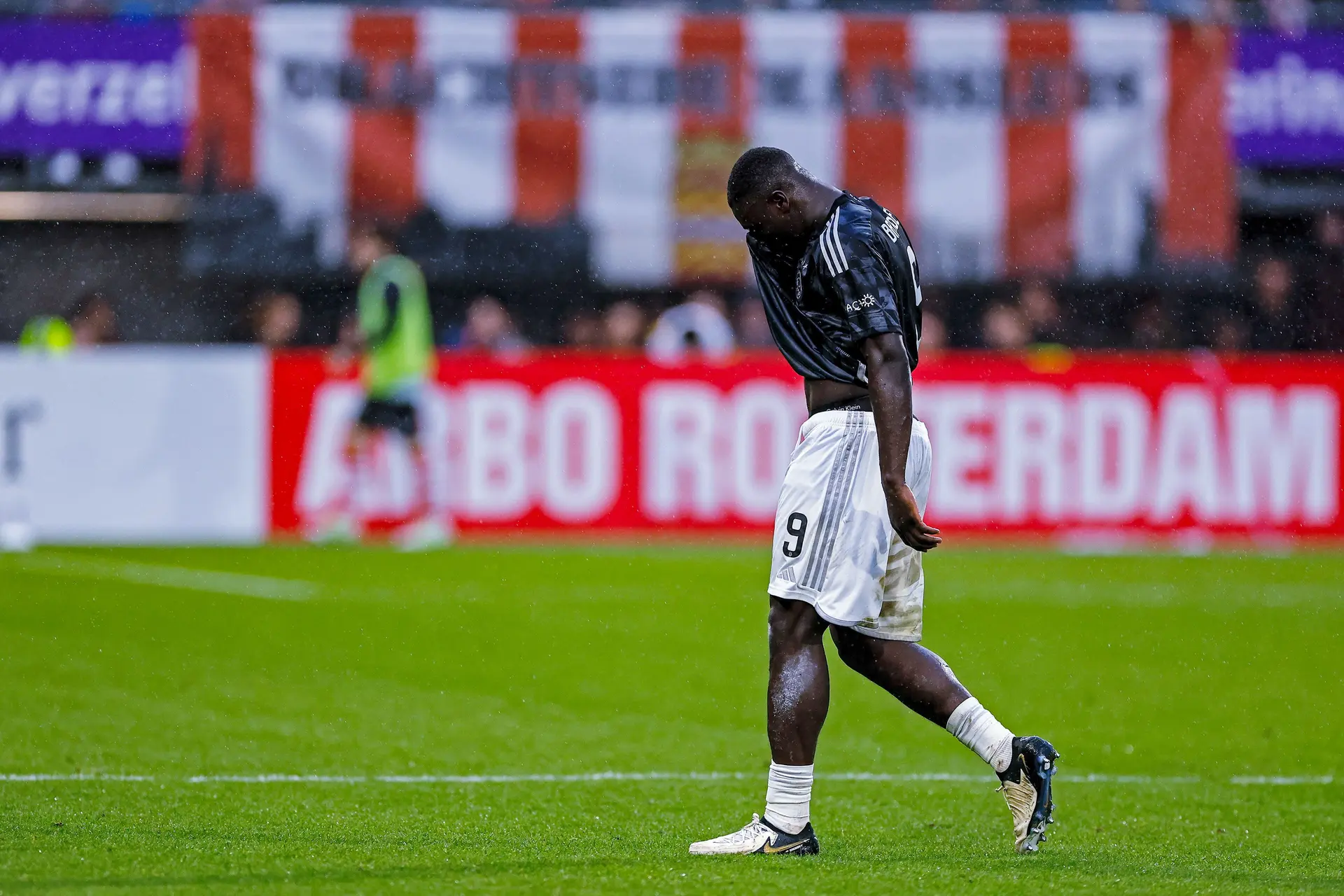 Brobbey en Henderson vallen uit tegen Sparta